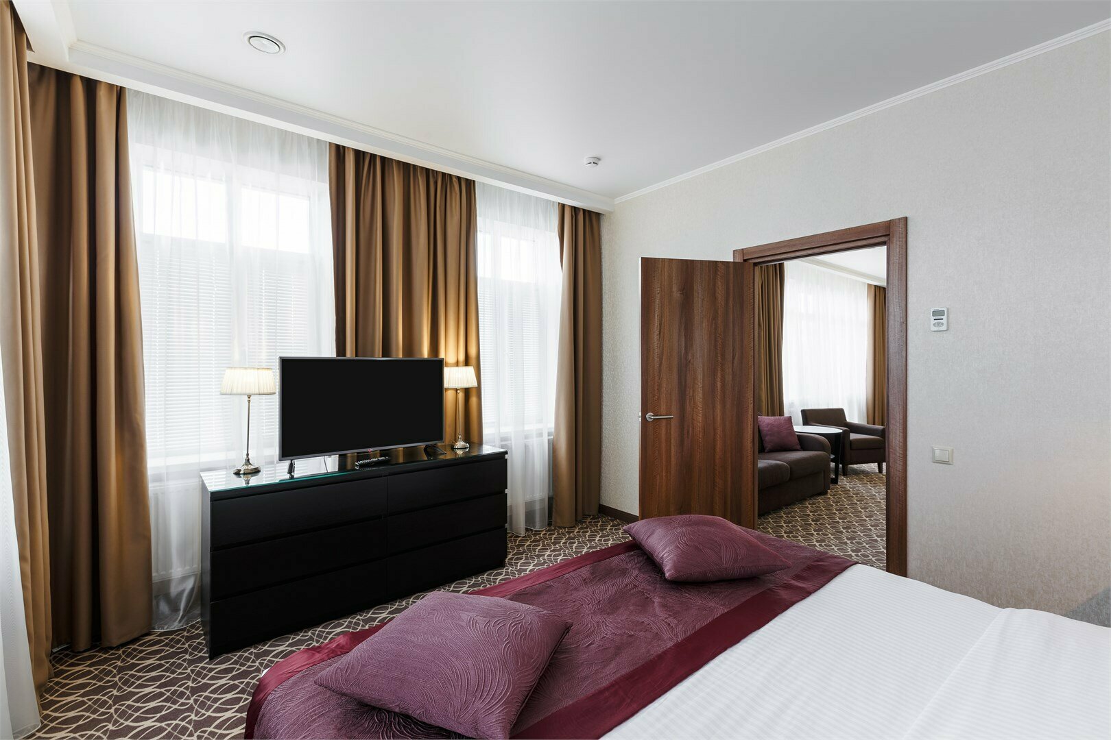 Суперлюкс с кроватью размера "king-size"