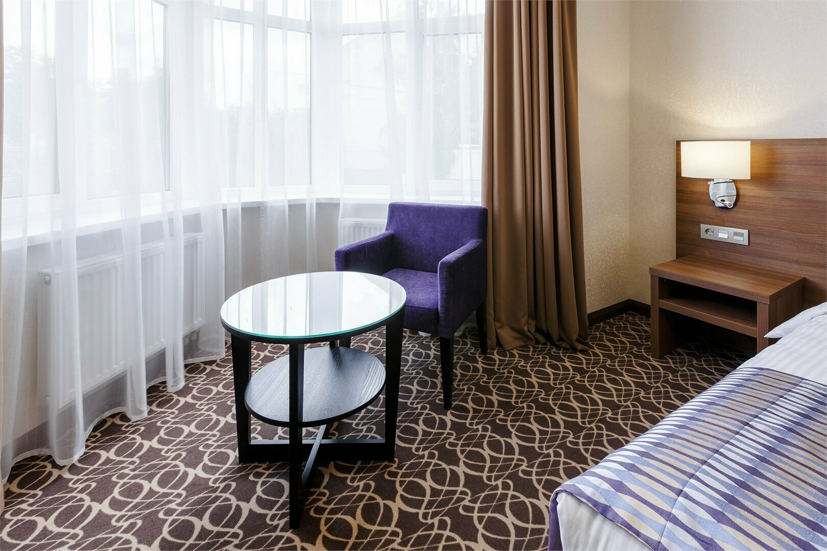 Улучшенный двухместный номер Делюкс с 1 кроватью или 2 отдельными кроватями