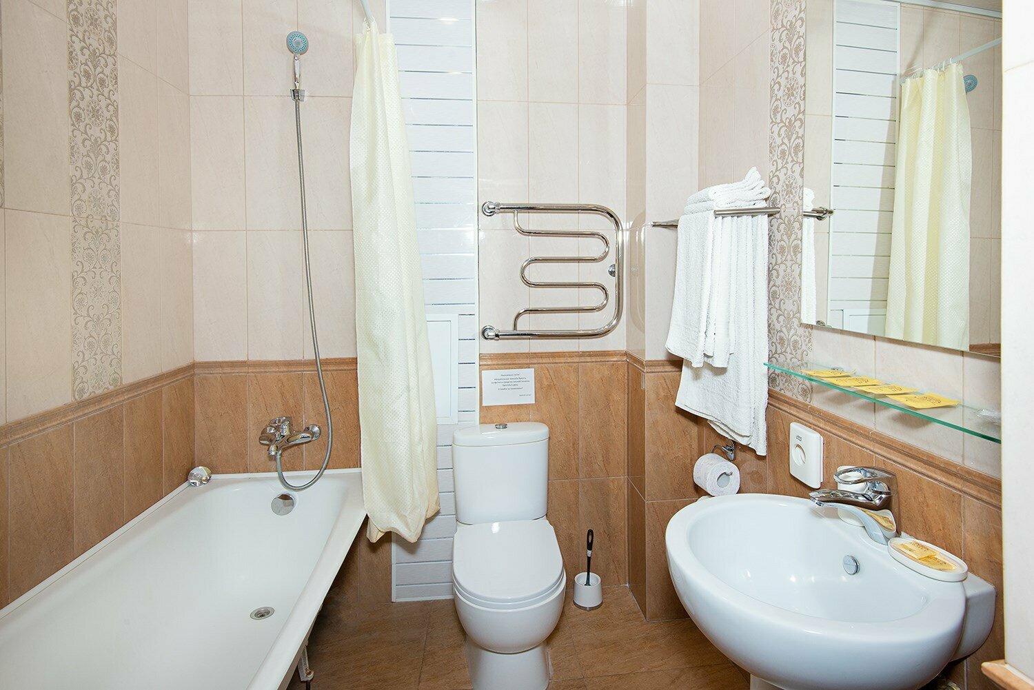 Двухкомнатные апартаменты семейные № 302