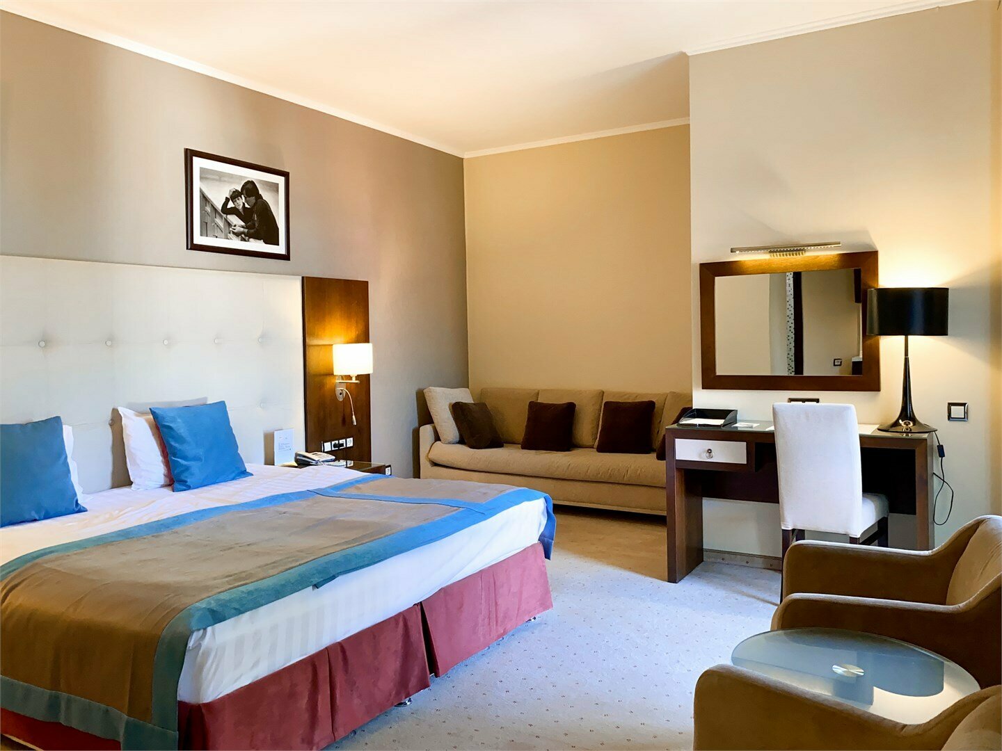 Студия с балконом