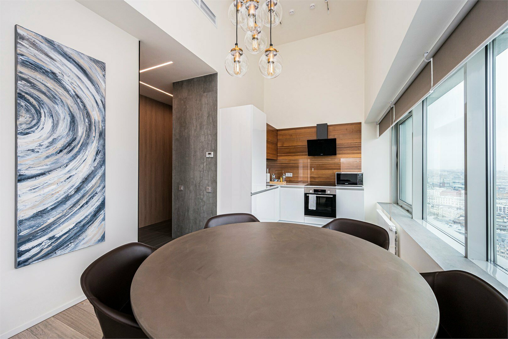 Двухуровневые апартаменты с 3 спальнями Премиум