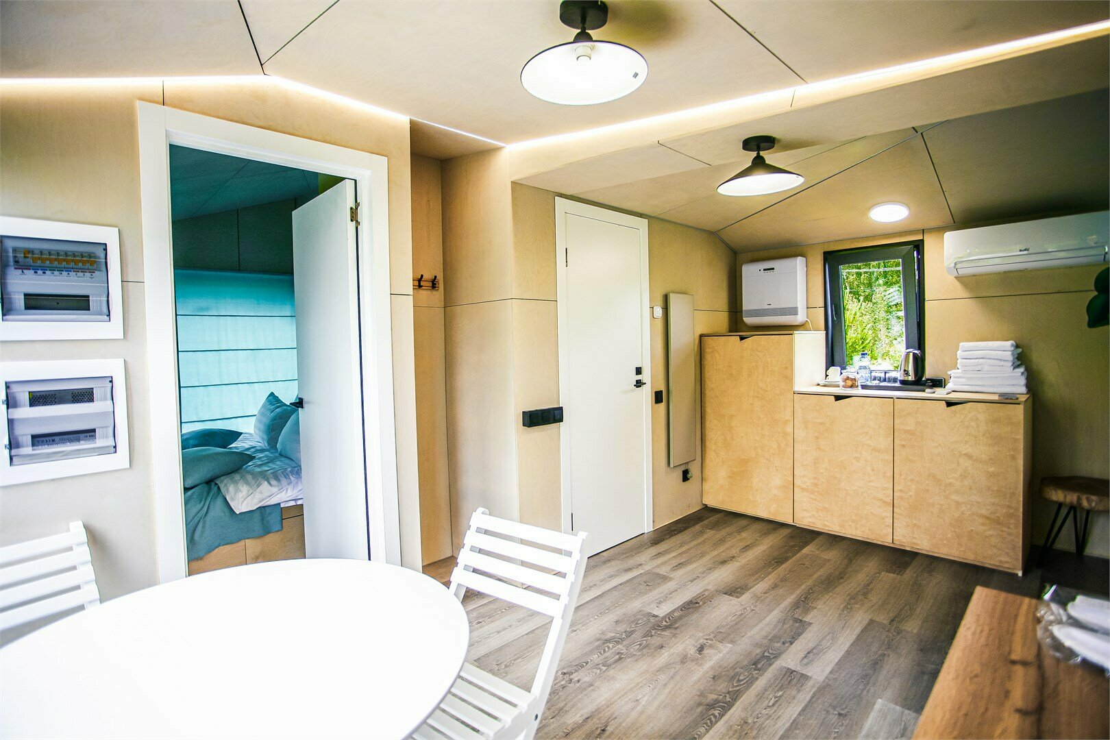 Домик  "Стандарт плюс" с террасой (4-местный)