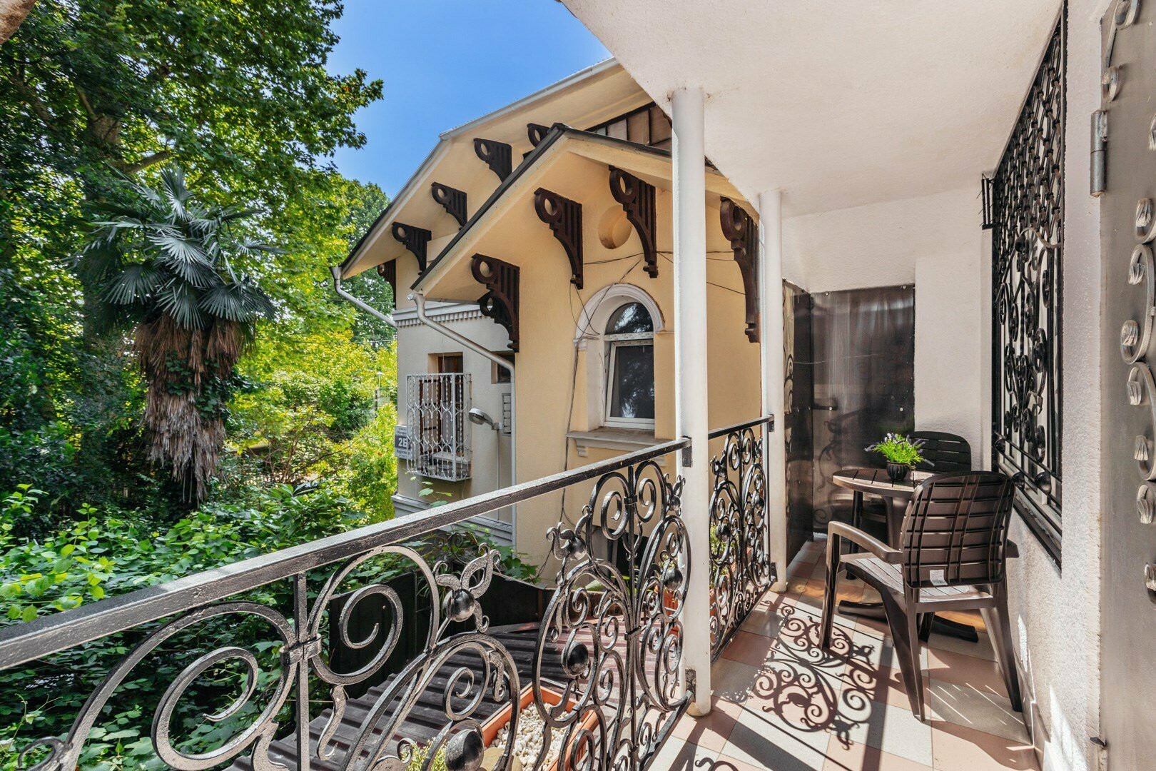 Апартаменты 2-3 этаж с балконом