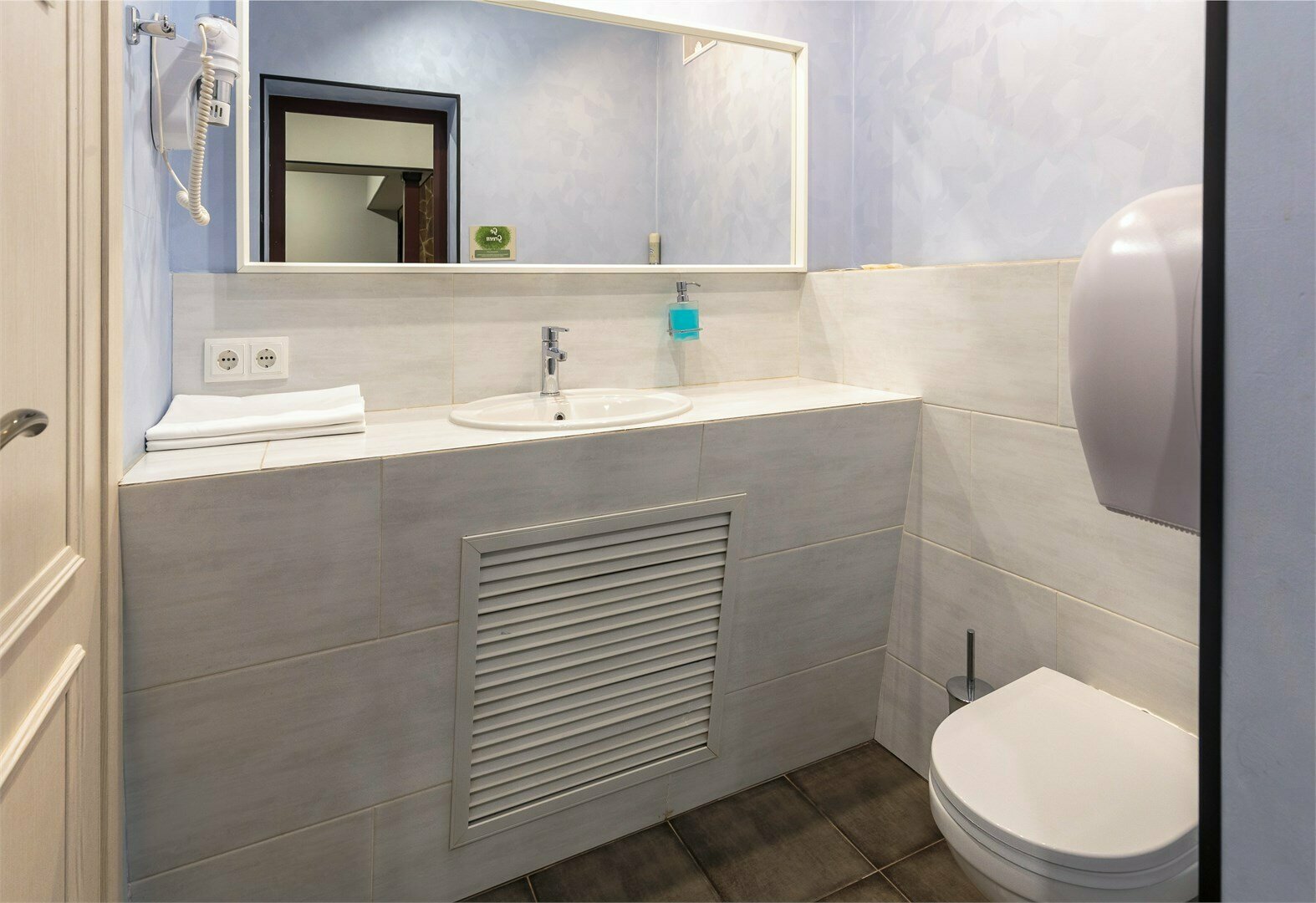 ️Коттедж с 1 спальней, баней и купелью  (растопка купели не включена в стоимость)