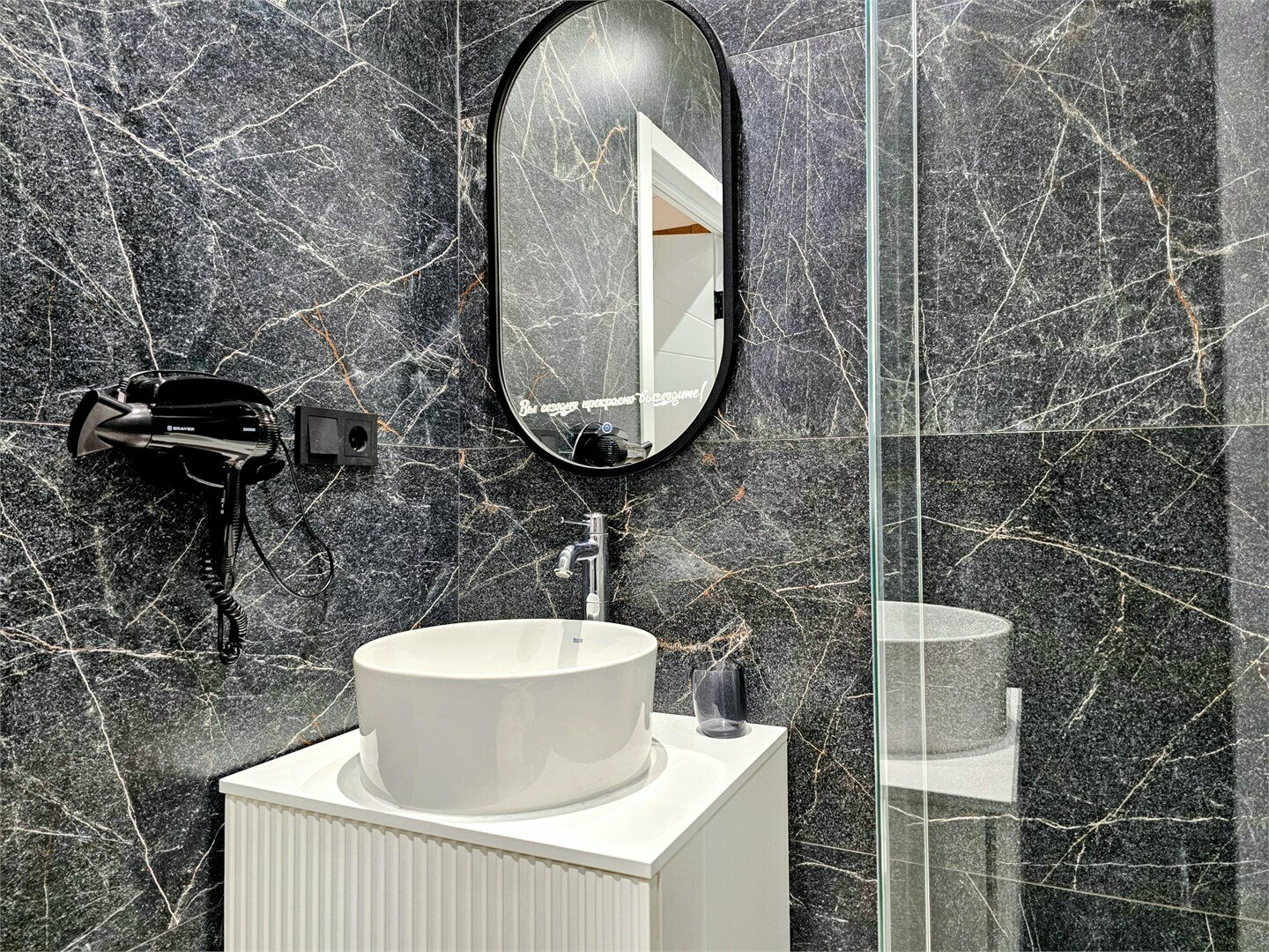 Апартамент делюкс с балконом