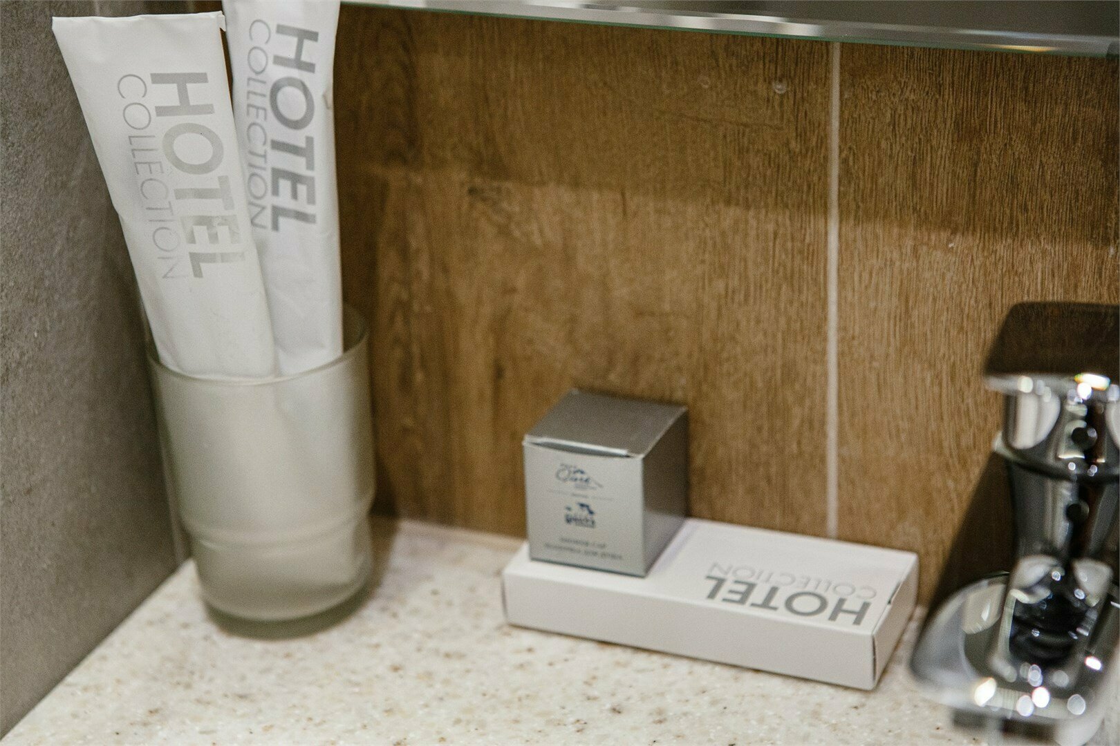 Полулюкс с двуспальной кроватью и диваном