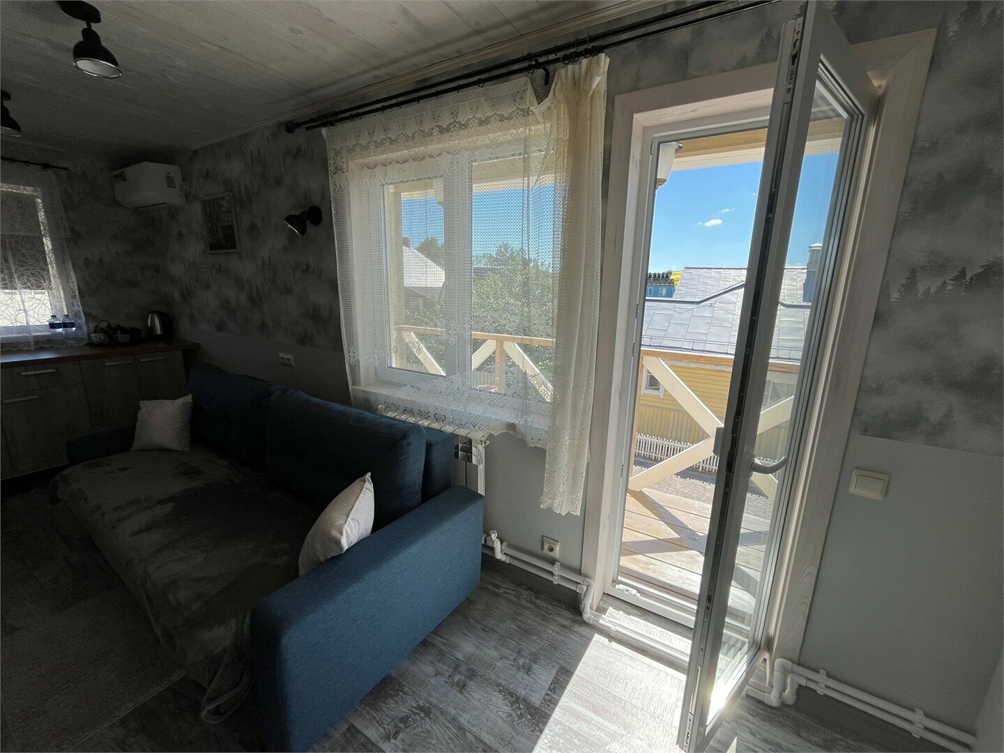 Четырехместный номер с балконом