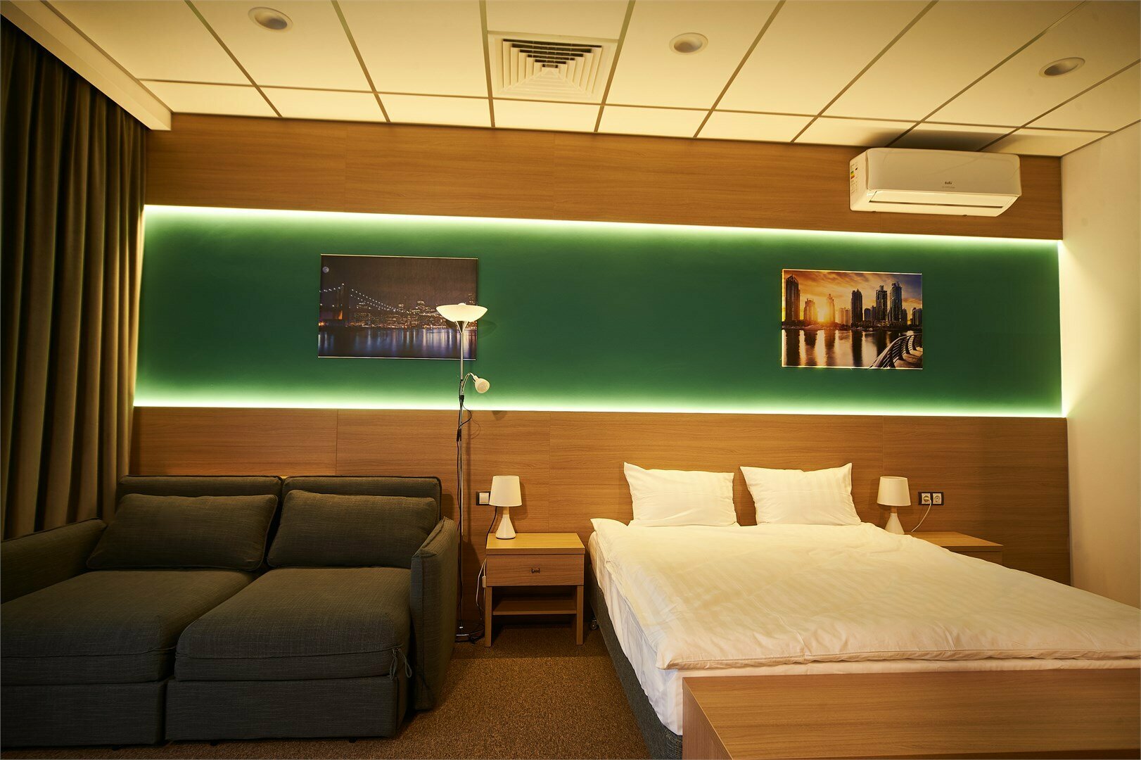 Номер-студия с диваном-кроватью