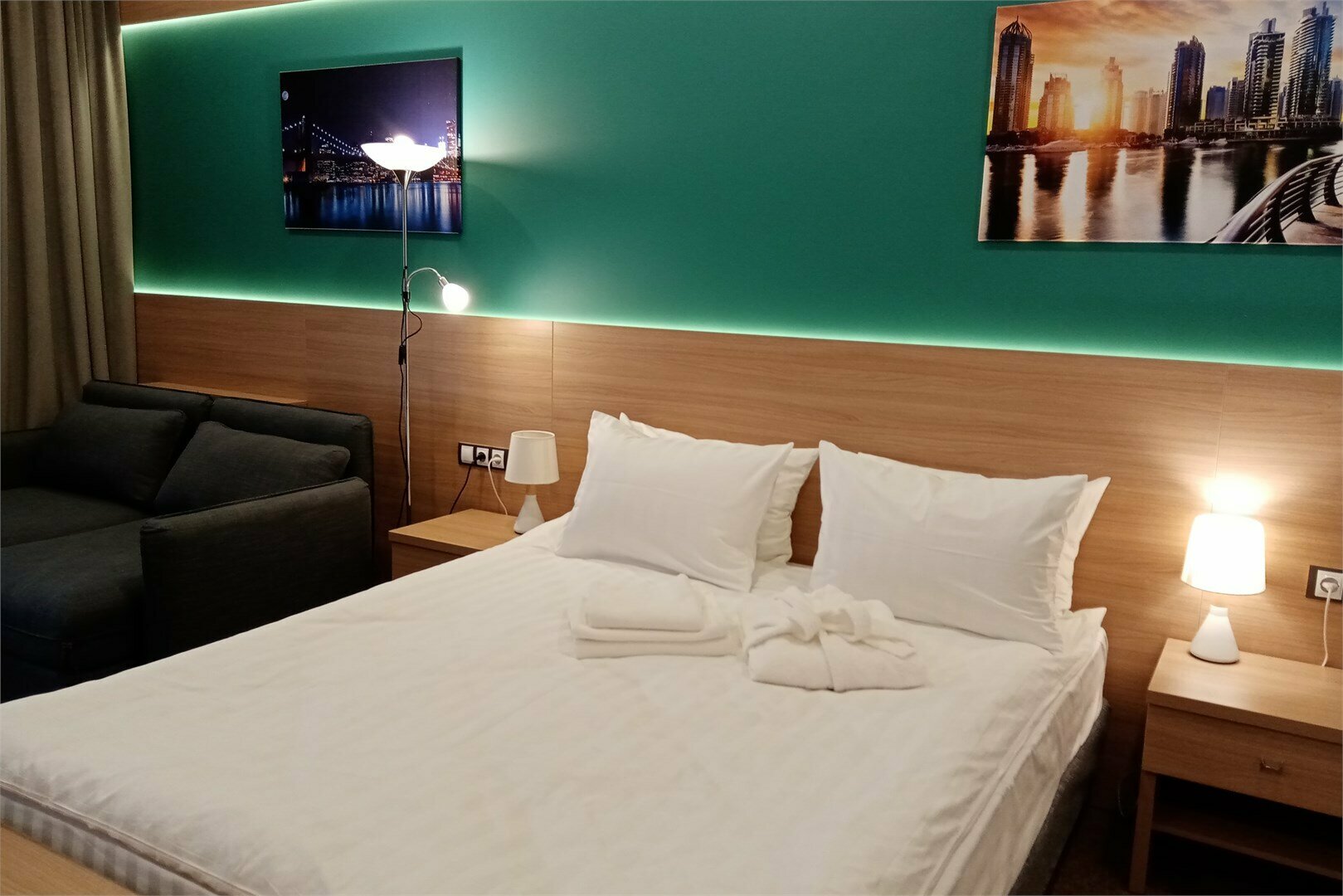 Номер-студия с диваном-кроватью