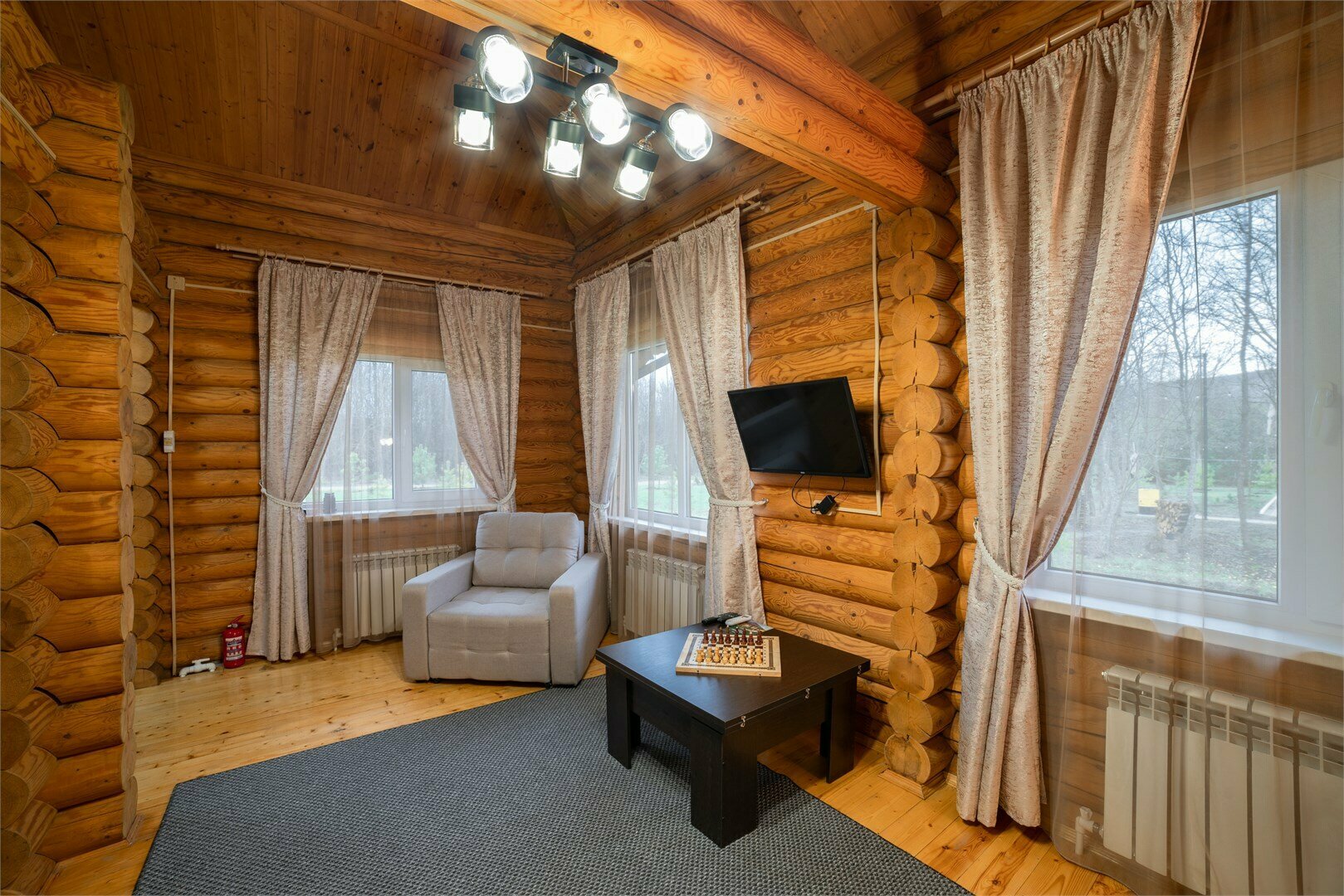 Улучшенный двухместный номер с 1 кроватью