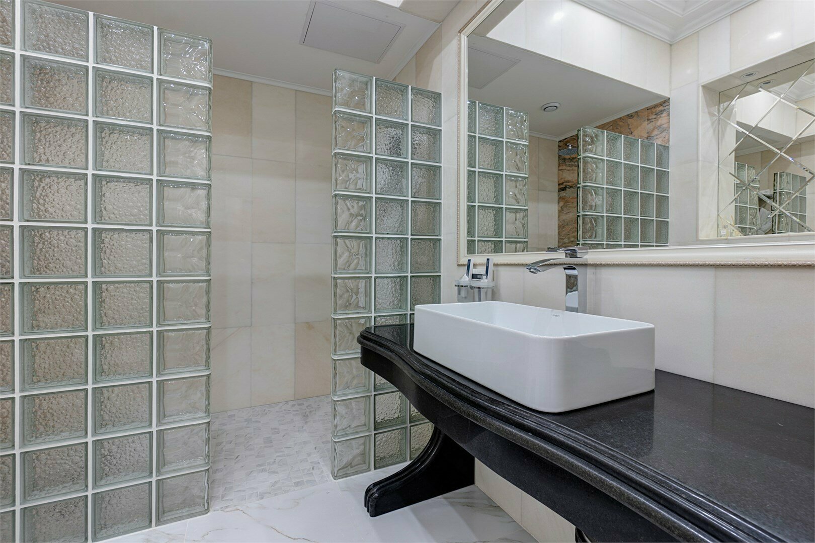 Гранд Люкс трехкомнатный