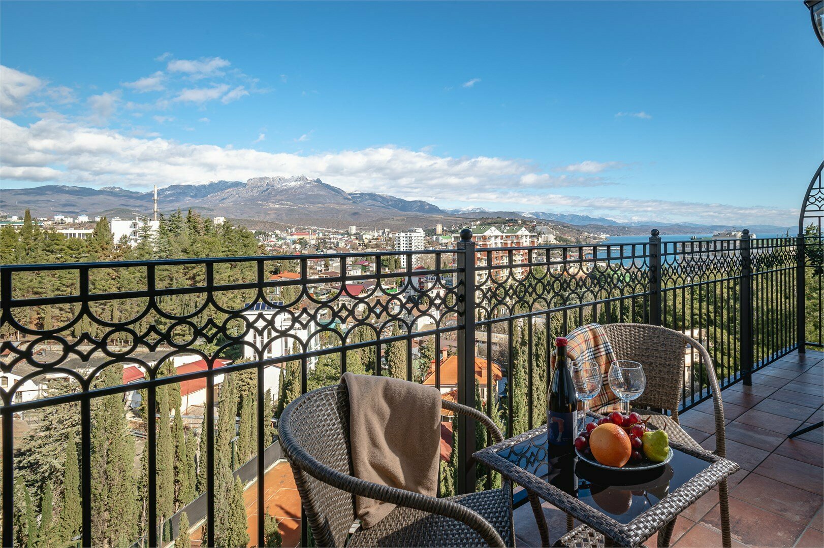 Полулюкс Студия