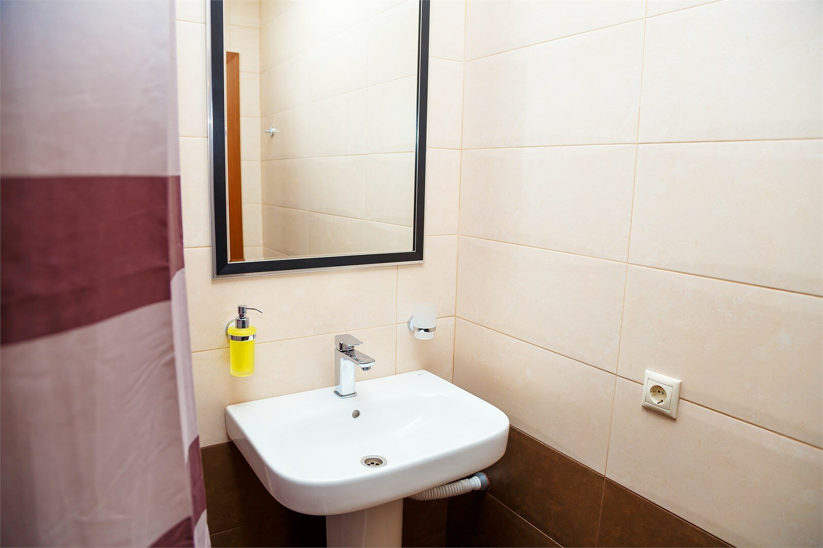 Двухместный Стандарт (улучшенный 9) с двумя доп. местами