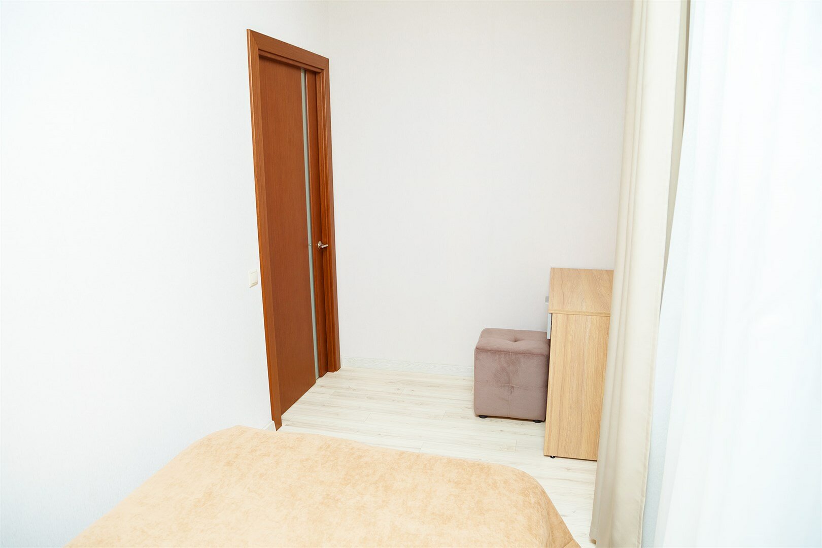 Трёхместный Люкс (улучшенный 5) с кондиционером и камином