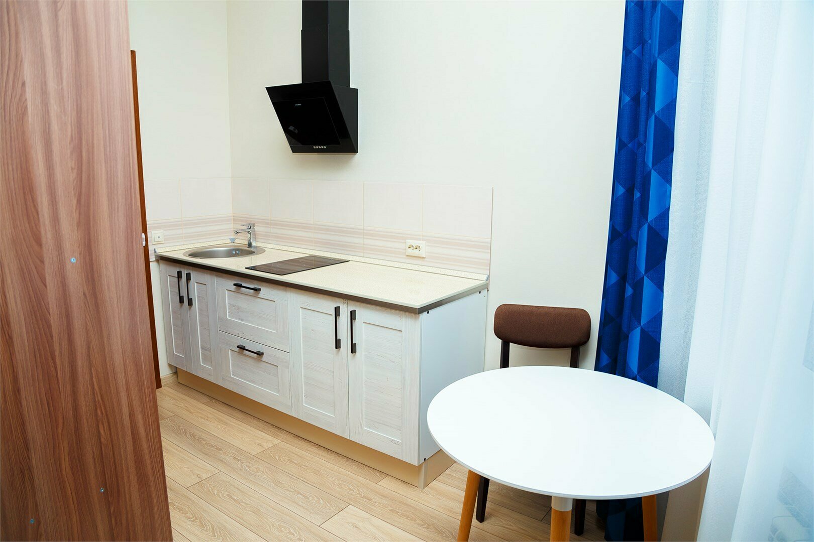 Двухместный Полулюкс (с кухней 8)