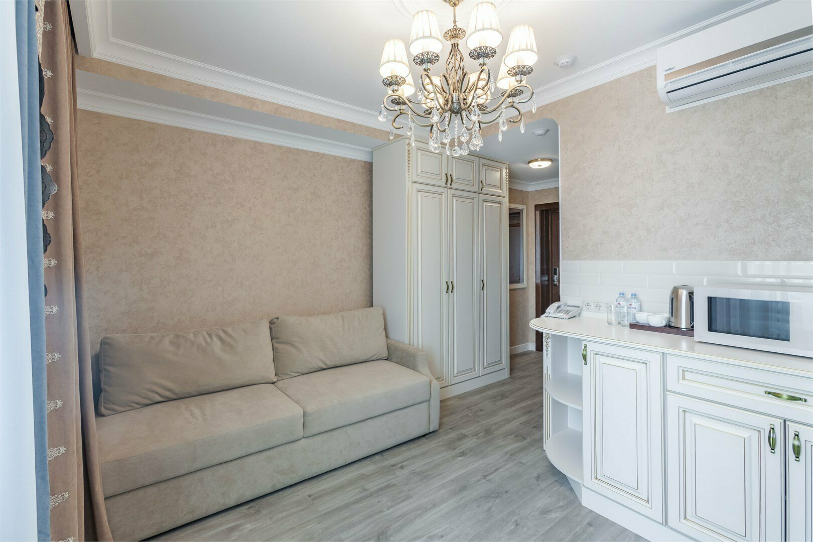 Люкс Premium с террасой и видом на горы и окрестности