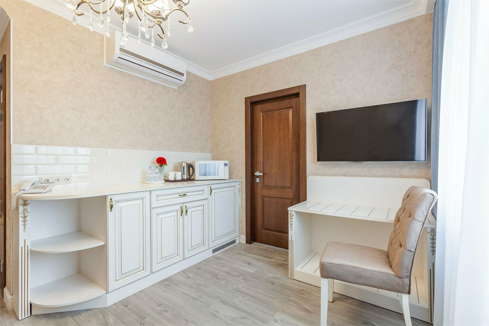 Люкс Premium с террасой и видом на горы и окрестности