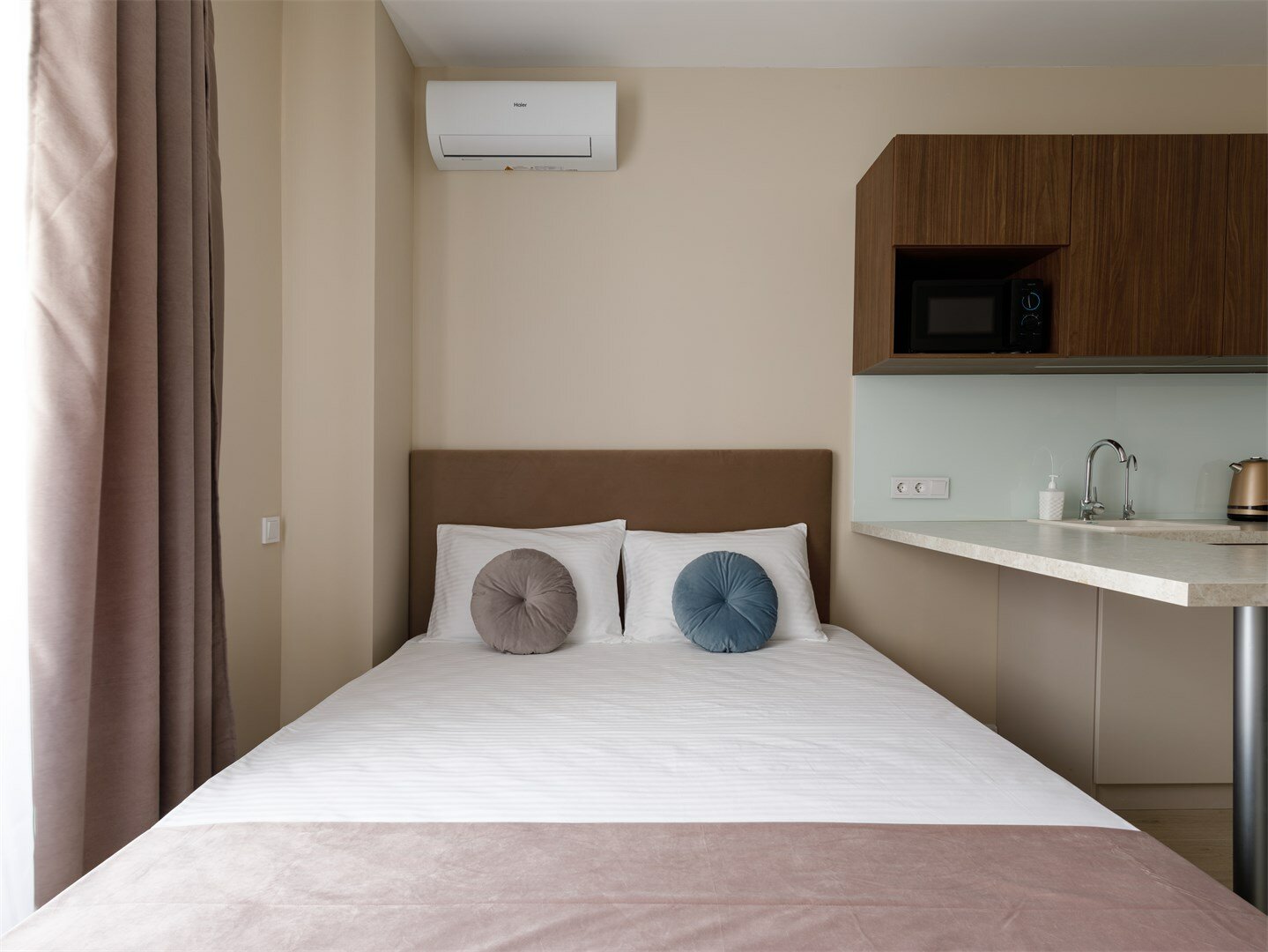 Superior with balcony