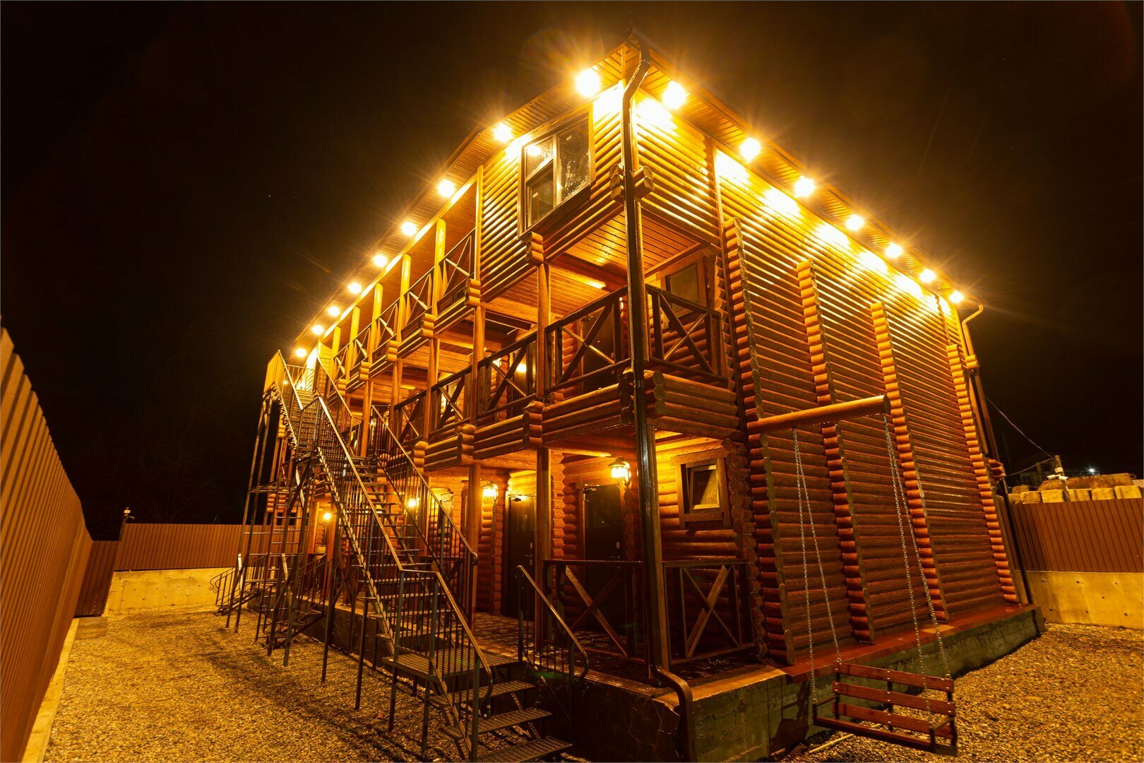 Двухкомнатные апартаменты Делюкс с балконом