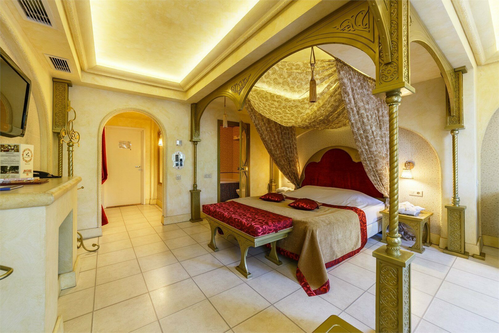 Апартаменты