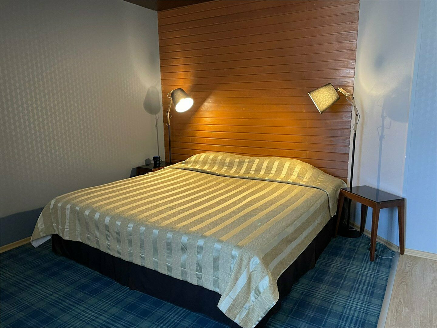 Джуниор Сюит трехместный