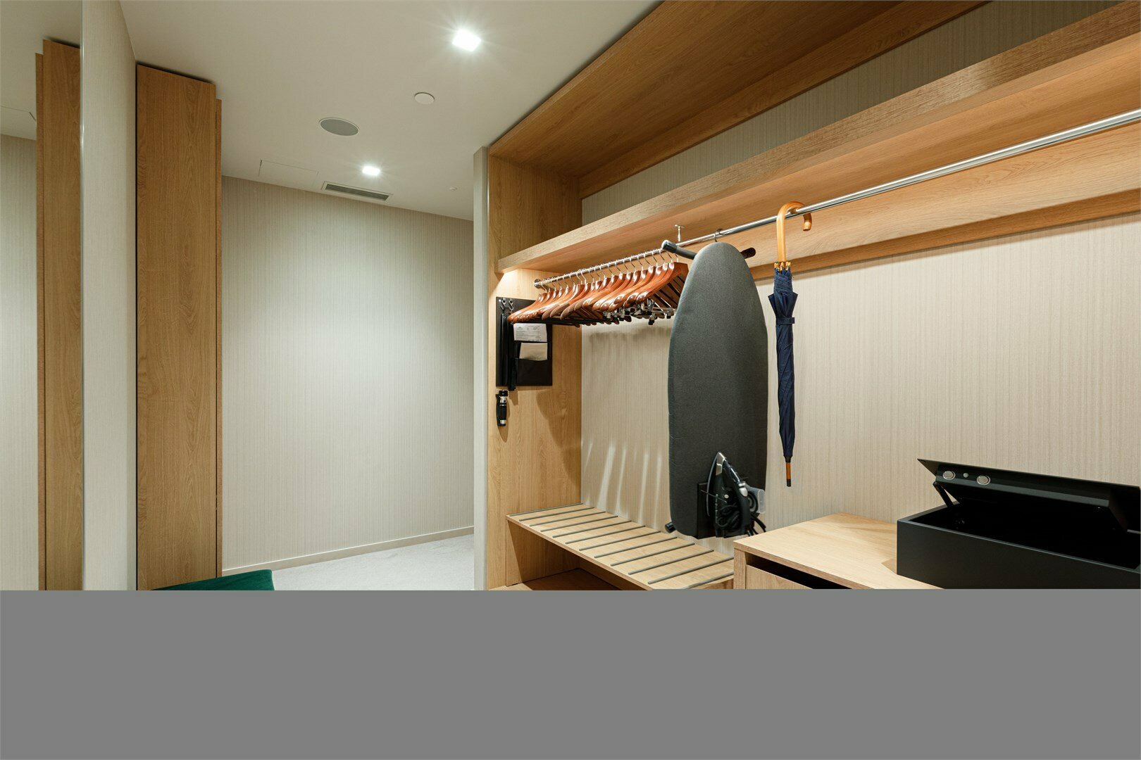 Джуниор Сьют с видом на море | 1 большая кровать | доступ в Представительскую гостиную