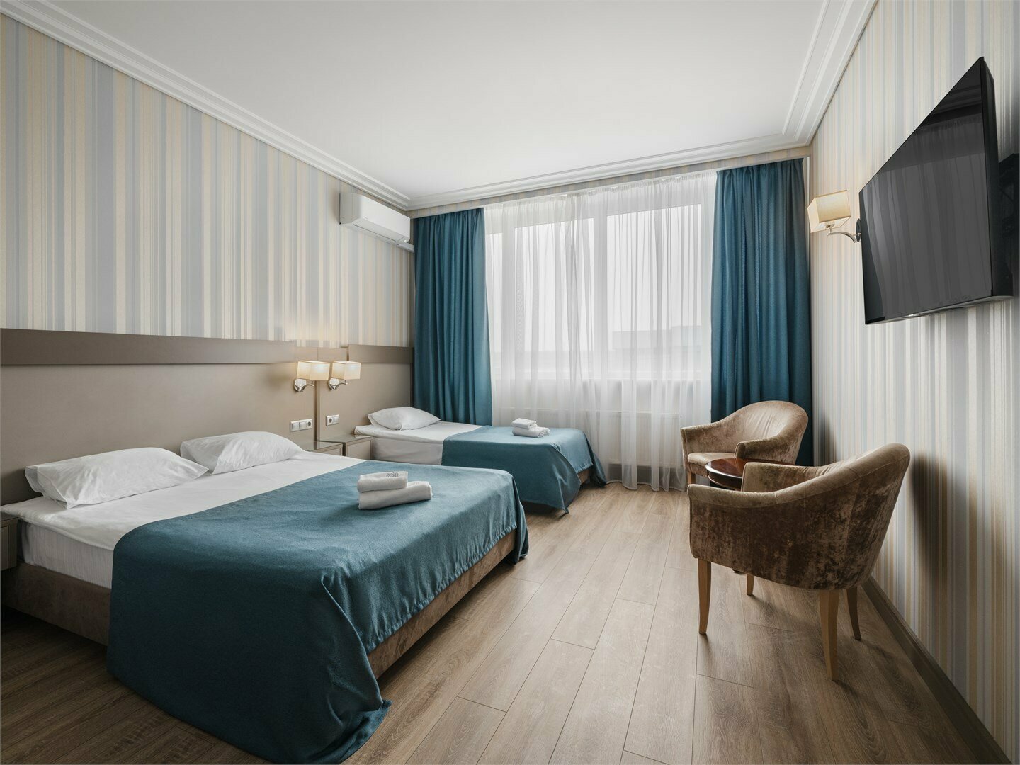 Семейный номер с 3 кроватями