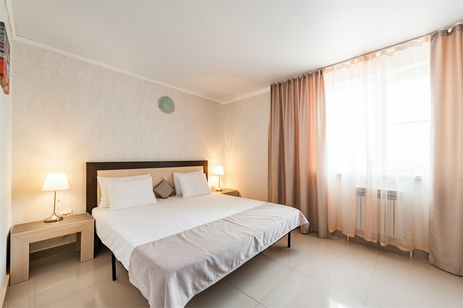 Двухкомнатный номер на трех-четырех гостей с видом во двор  (корпус К)