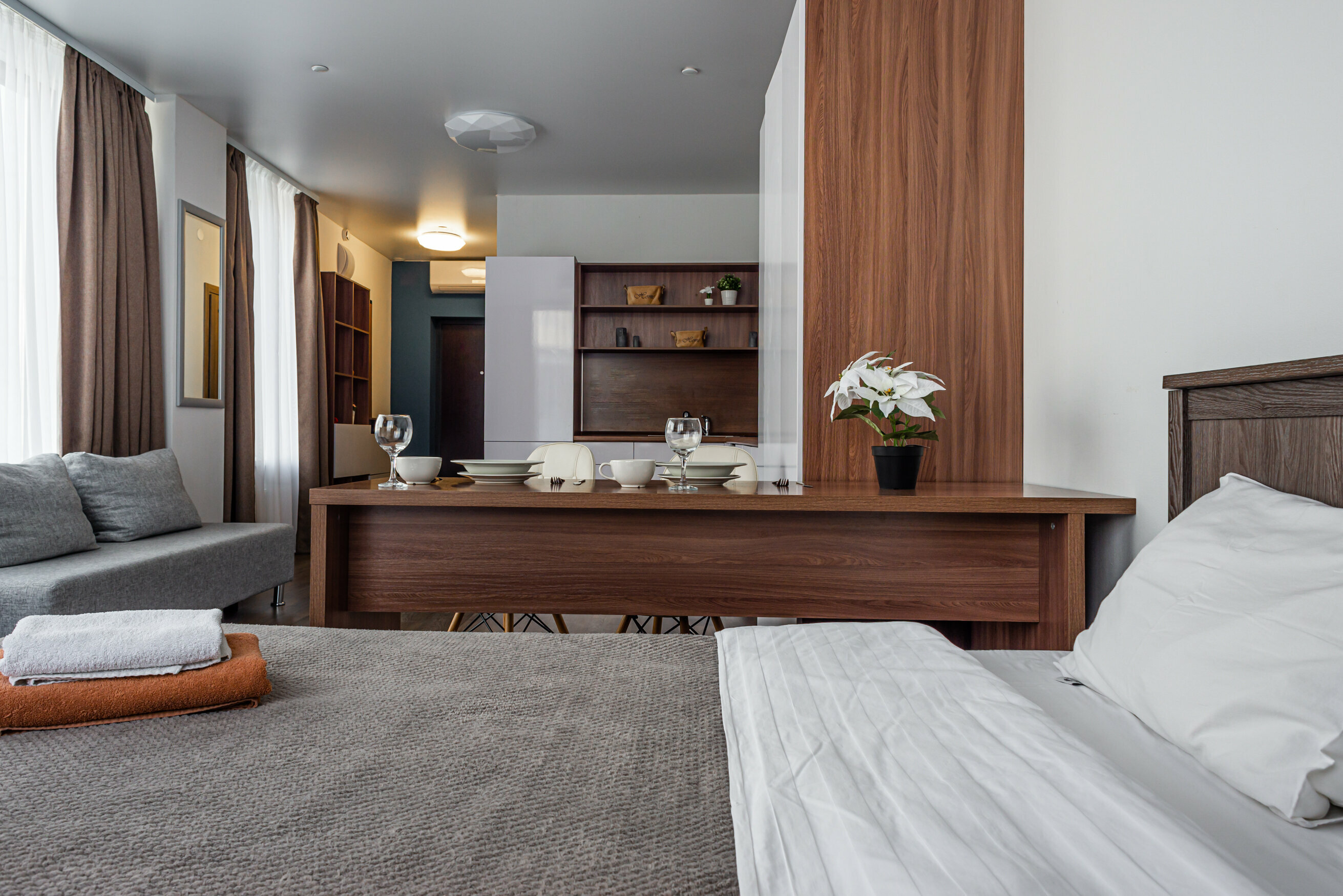 5. Улучшенный просторный номер для 4 гостей (17)