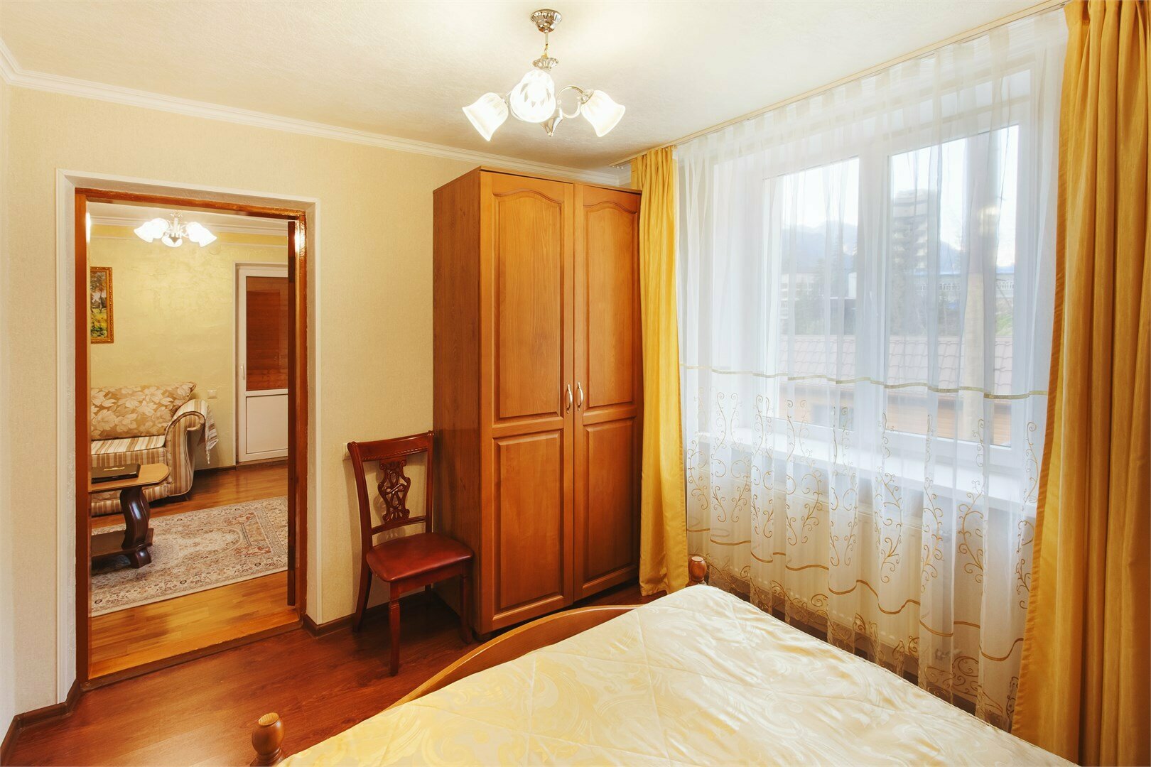 Улучшенный люкс