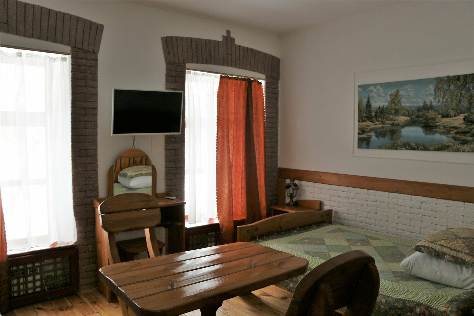 Улучшенный трехместный номер