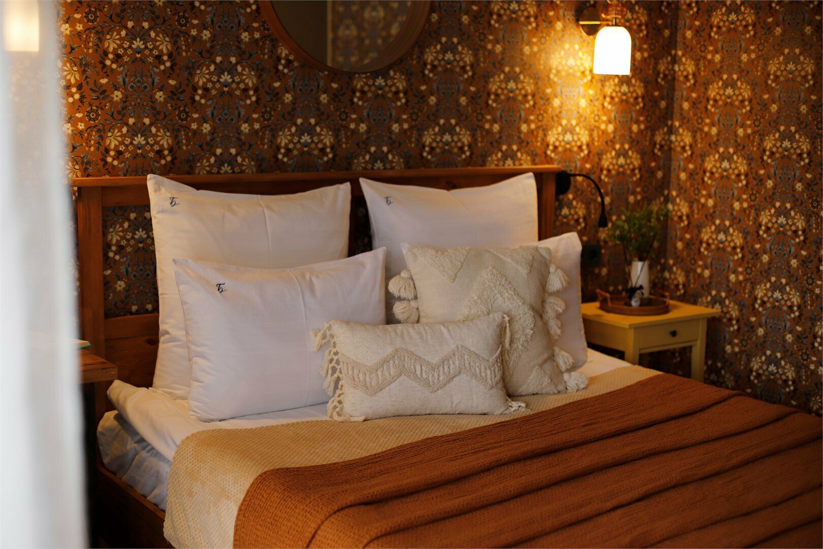 Любовь и голуби Premium