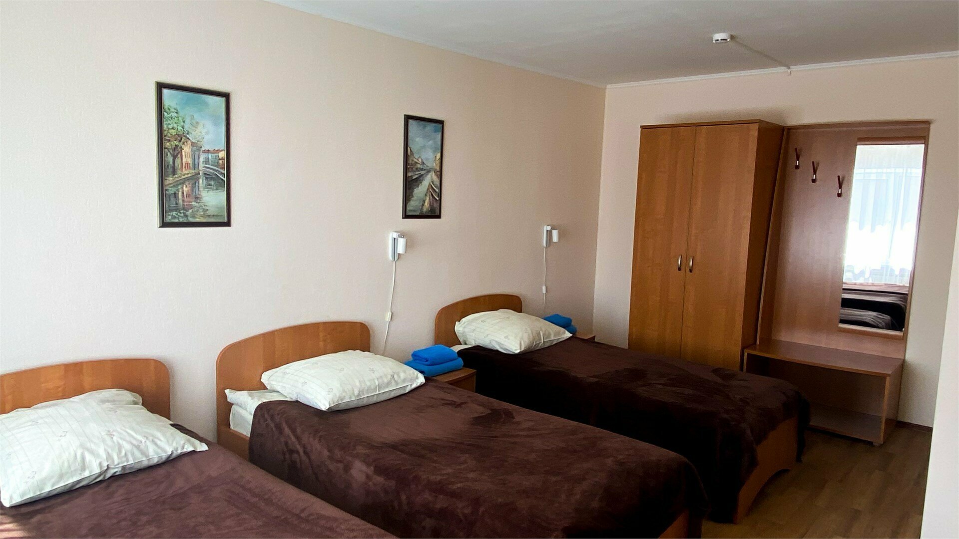 Стандартный пятиместный двухкомнатный третьей категории