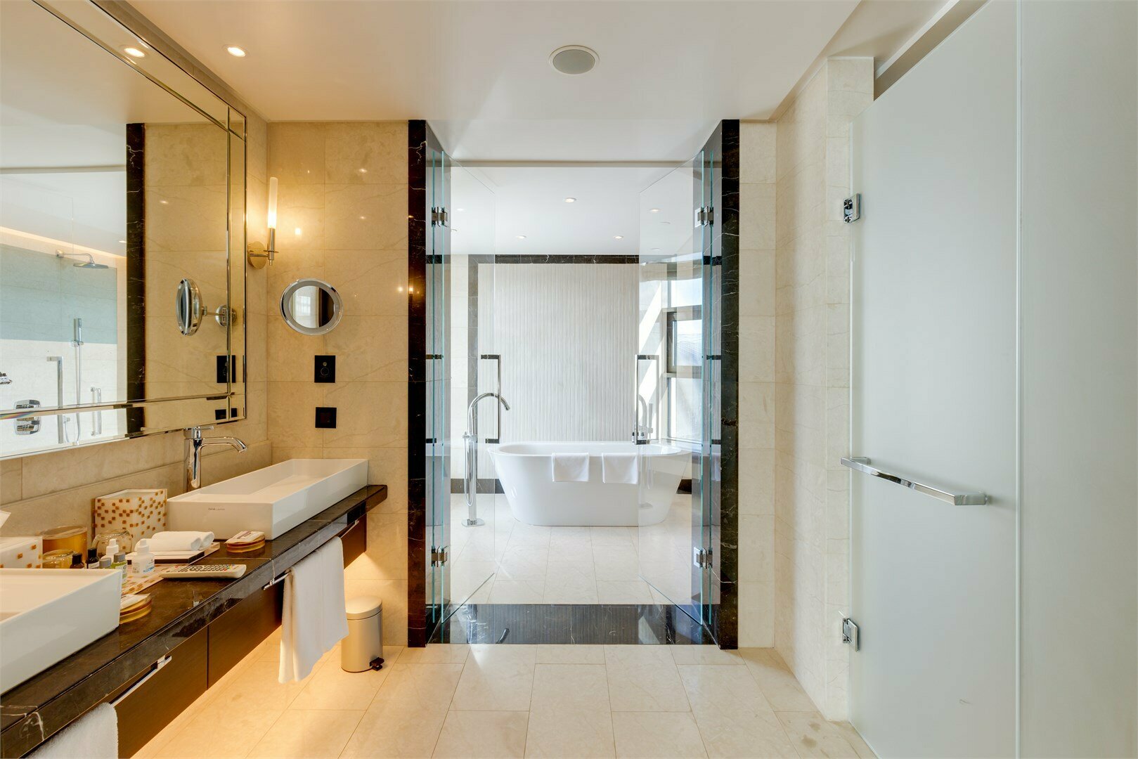 Ридженси Executive Suite