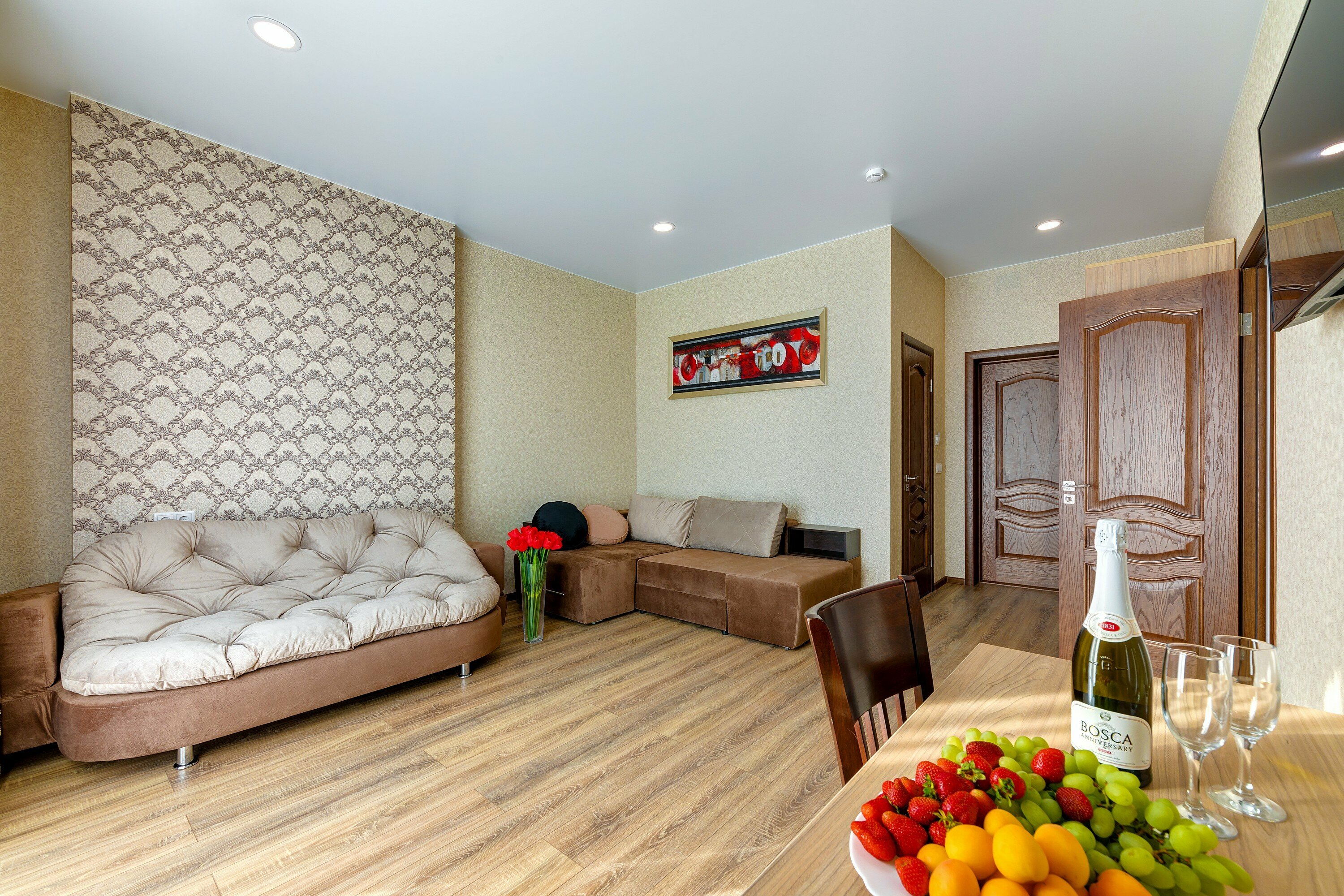 Апартаменты с балконом