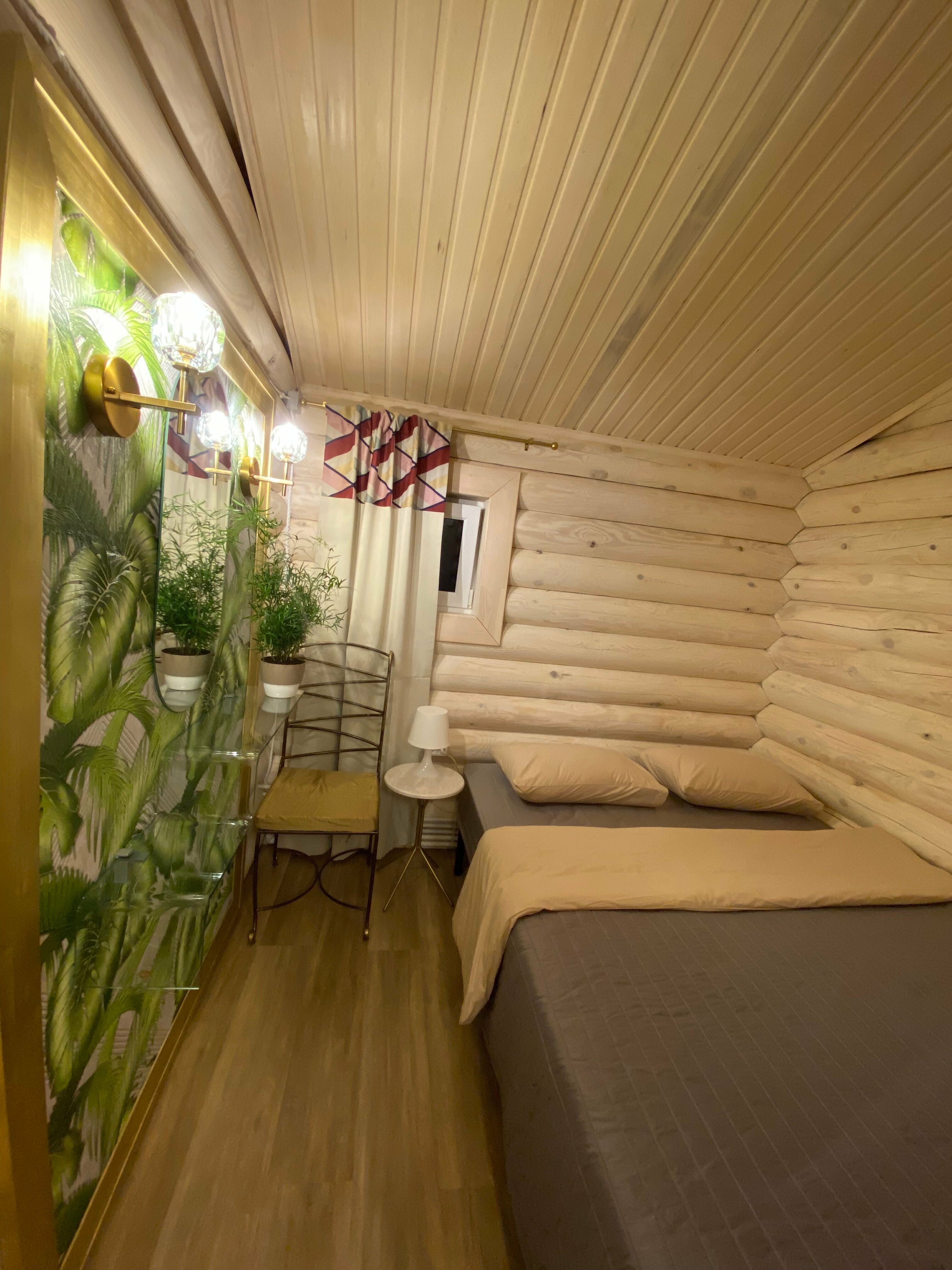 Четырехместный номер с видом на сад