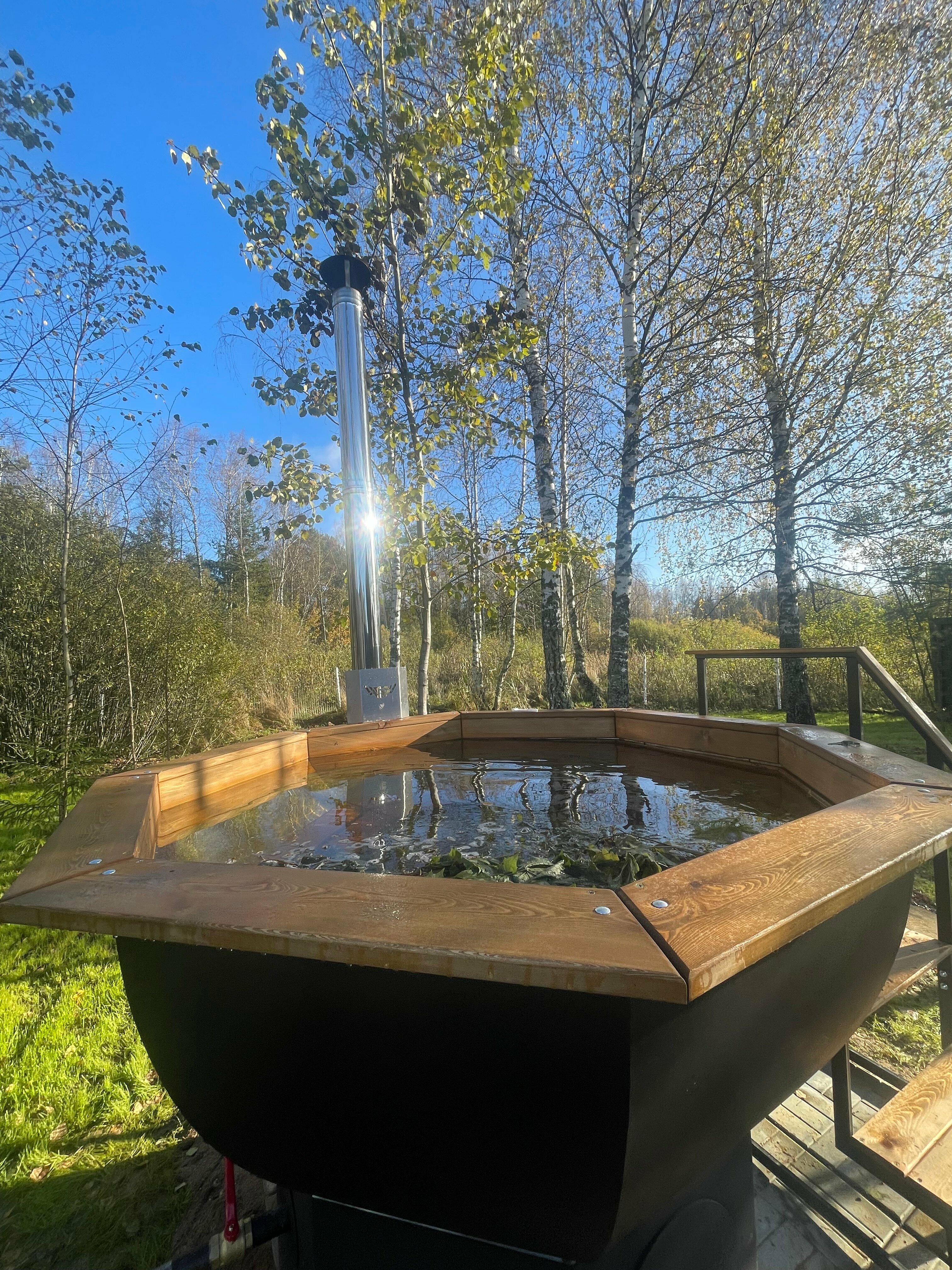 Четырехместный номер с видом на сад