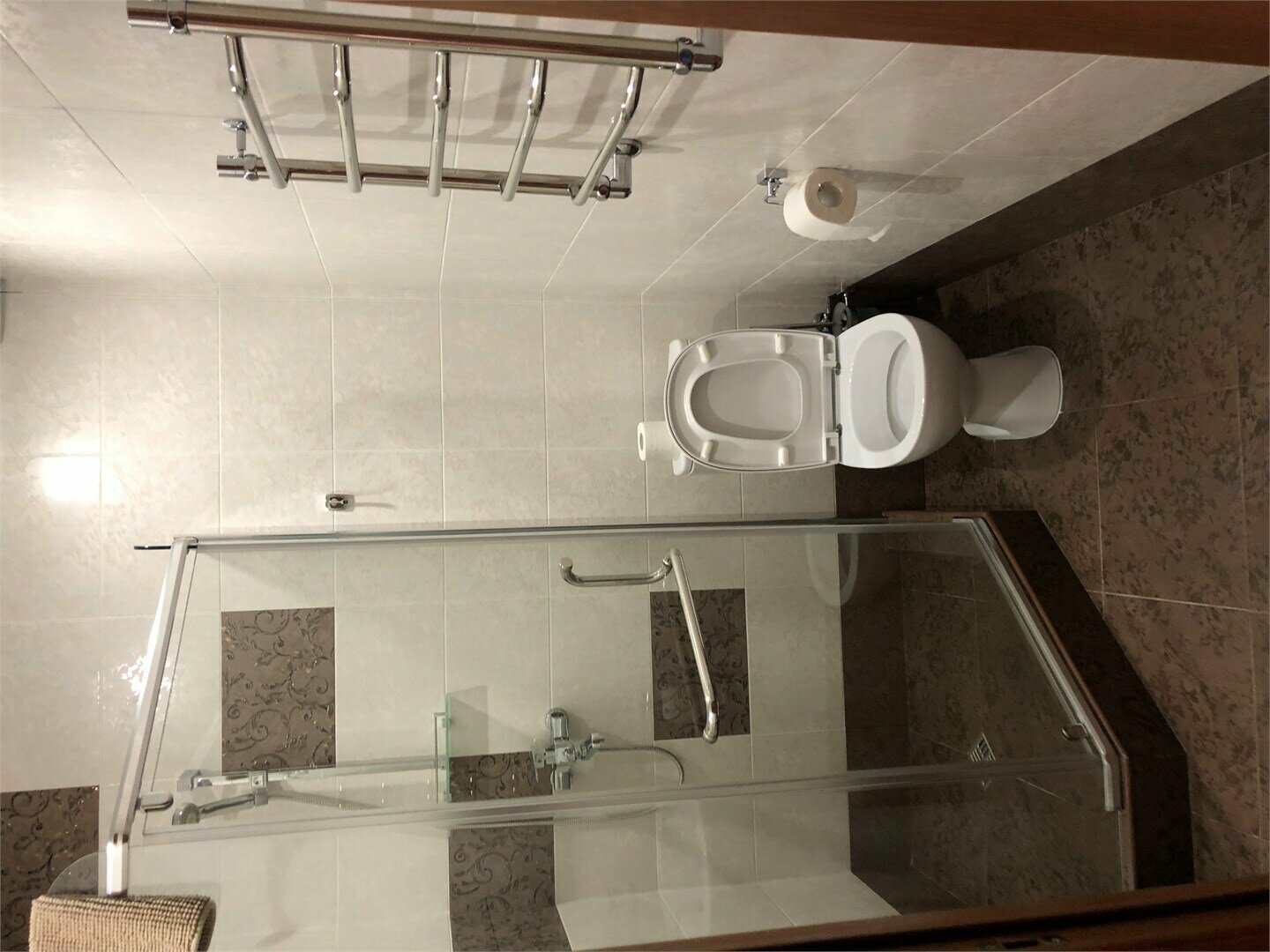 Стандартный двухместный номер с большой кроватью