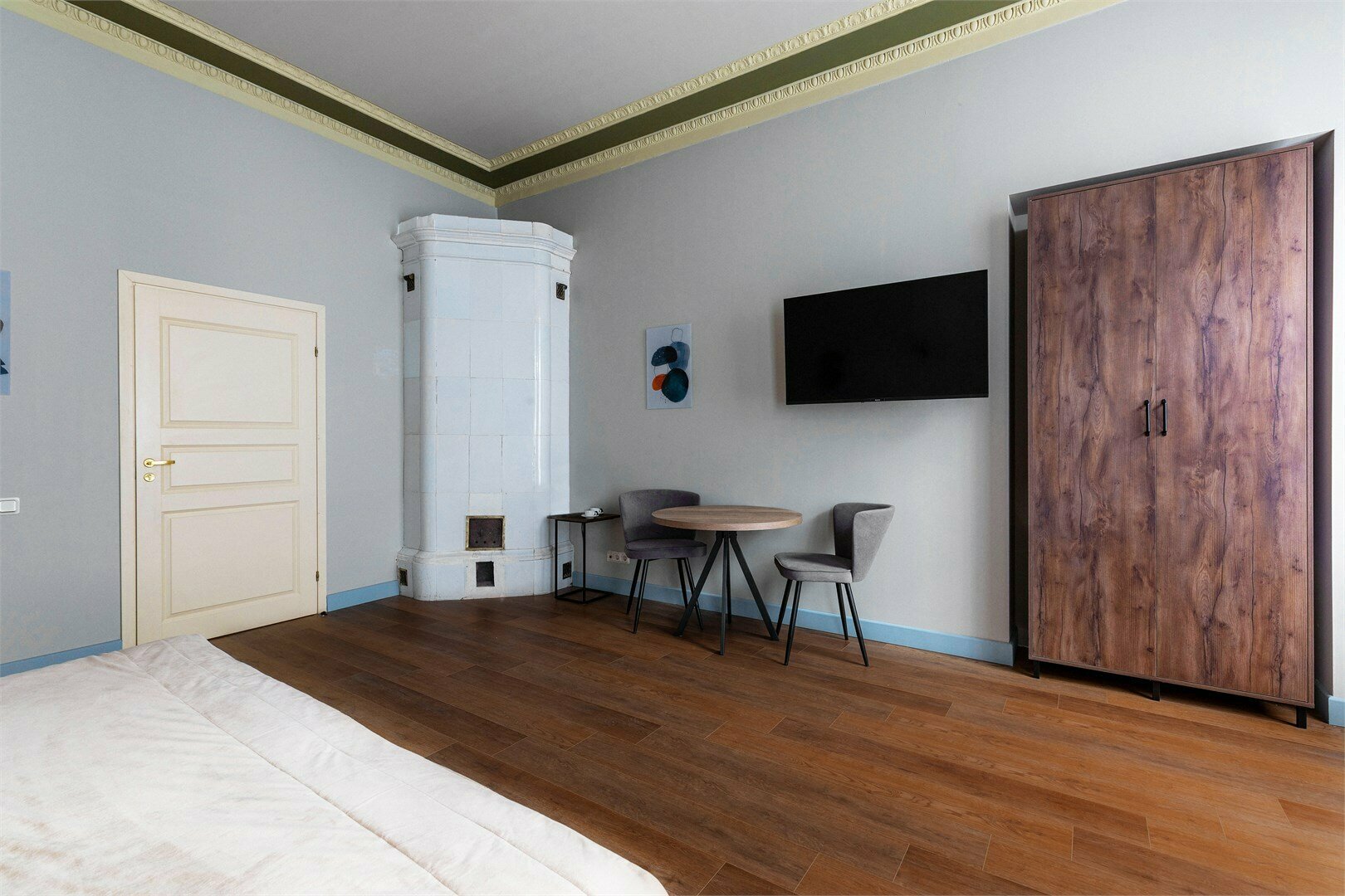 Делюкс Апартаменты с кроватью "Кинг-Сайз" и видом на город (brown) №2