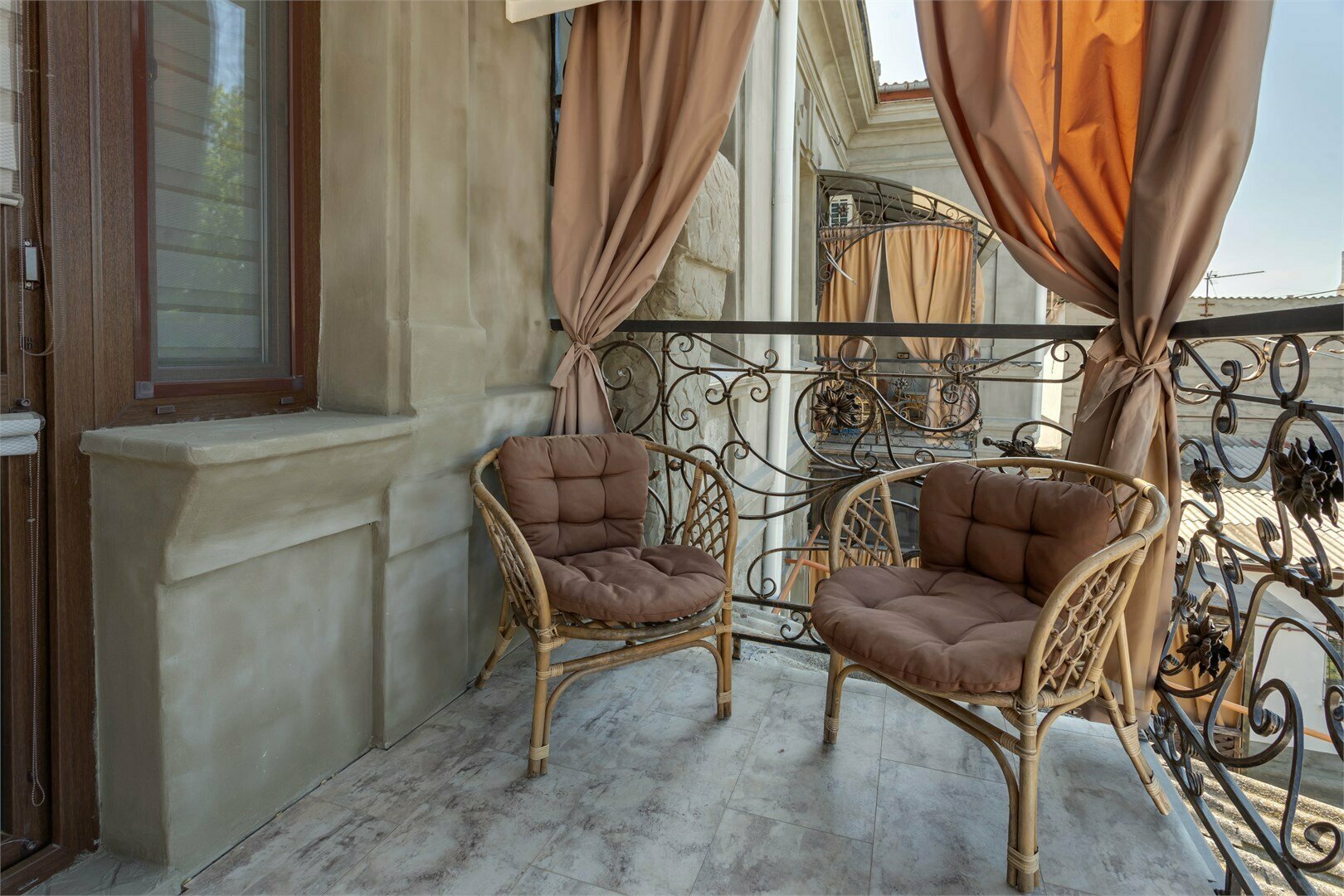 КОМН. №6 ("Апартаменты Супер Люкс  на двор") - 30 кв.м.