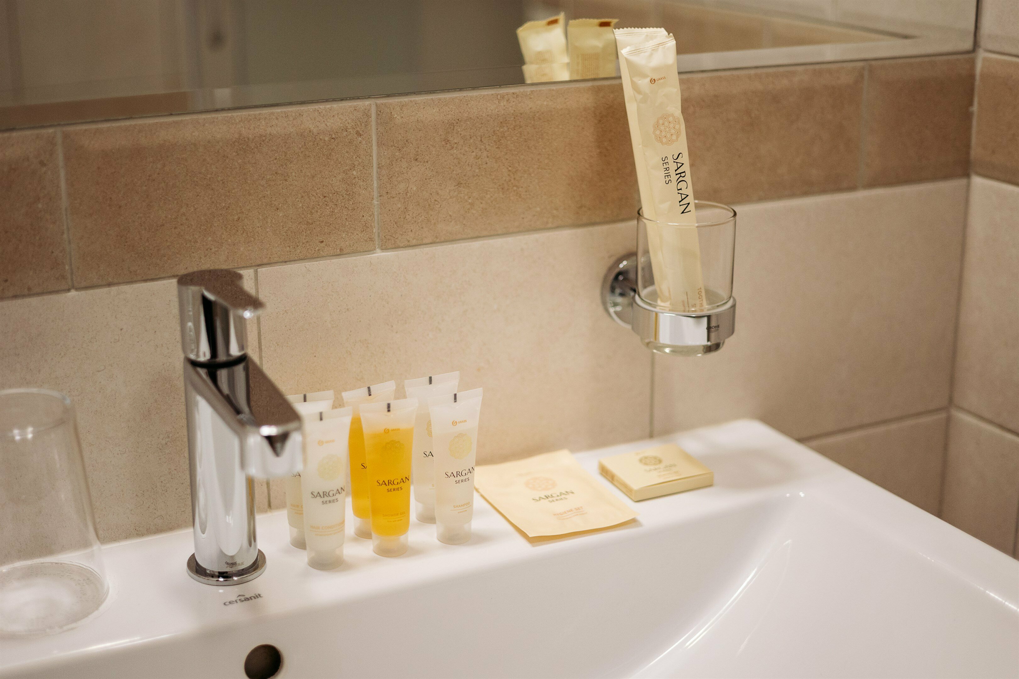 Улучшенный стандартный номер с двухспальной или двумя раздельными кроватями в стиле лофт