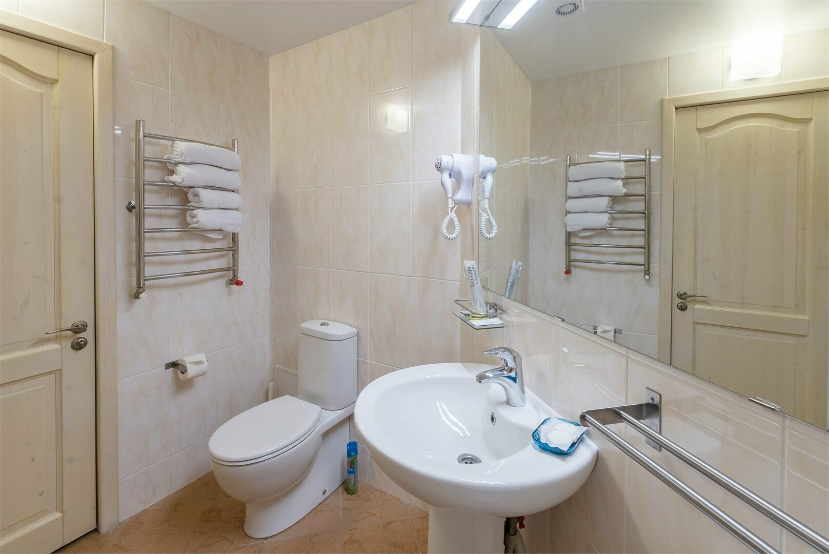 Комната трехместная