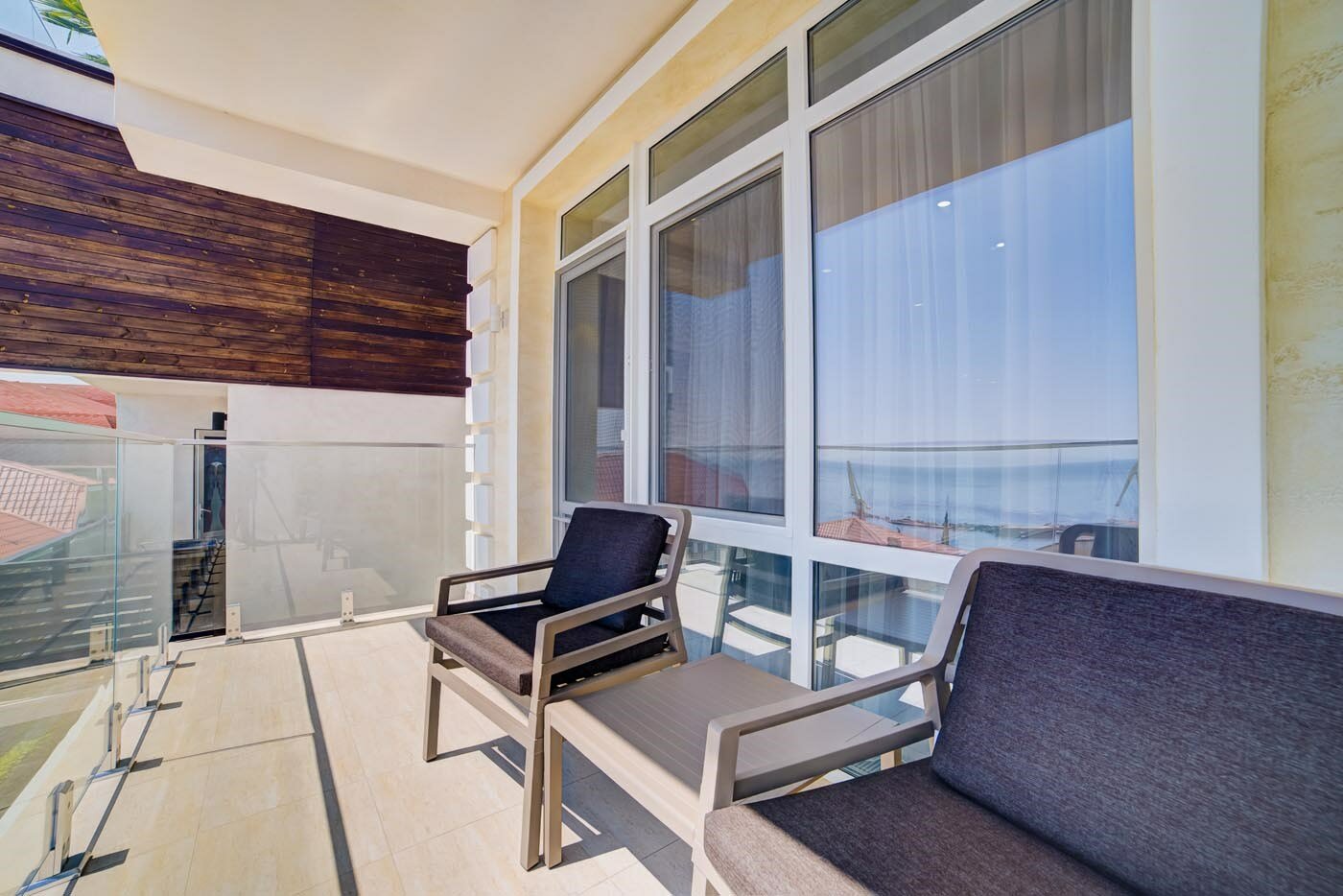 двухкомнатный номер с видом на море