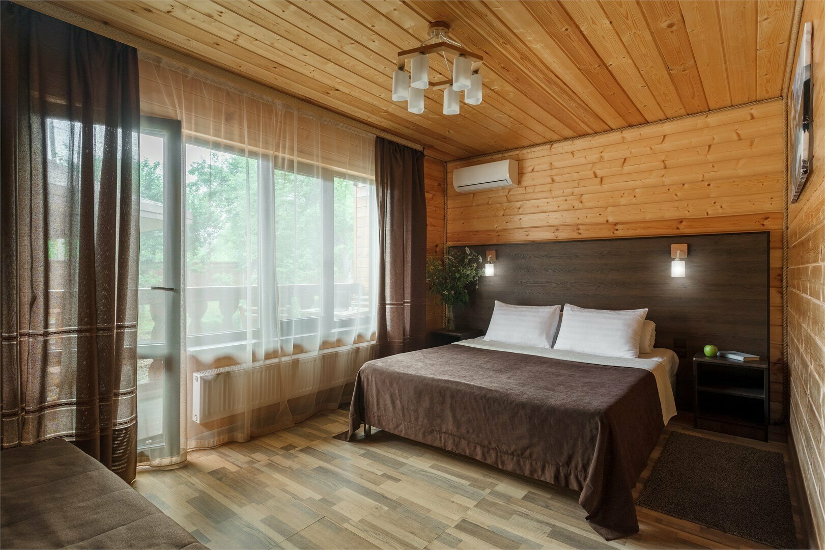 Семейный номер комфорт с балконом