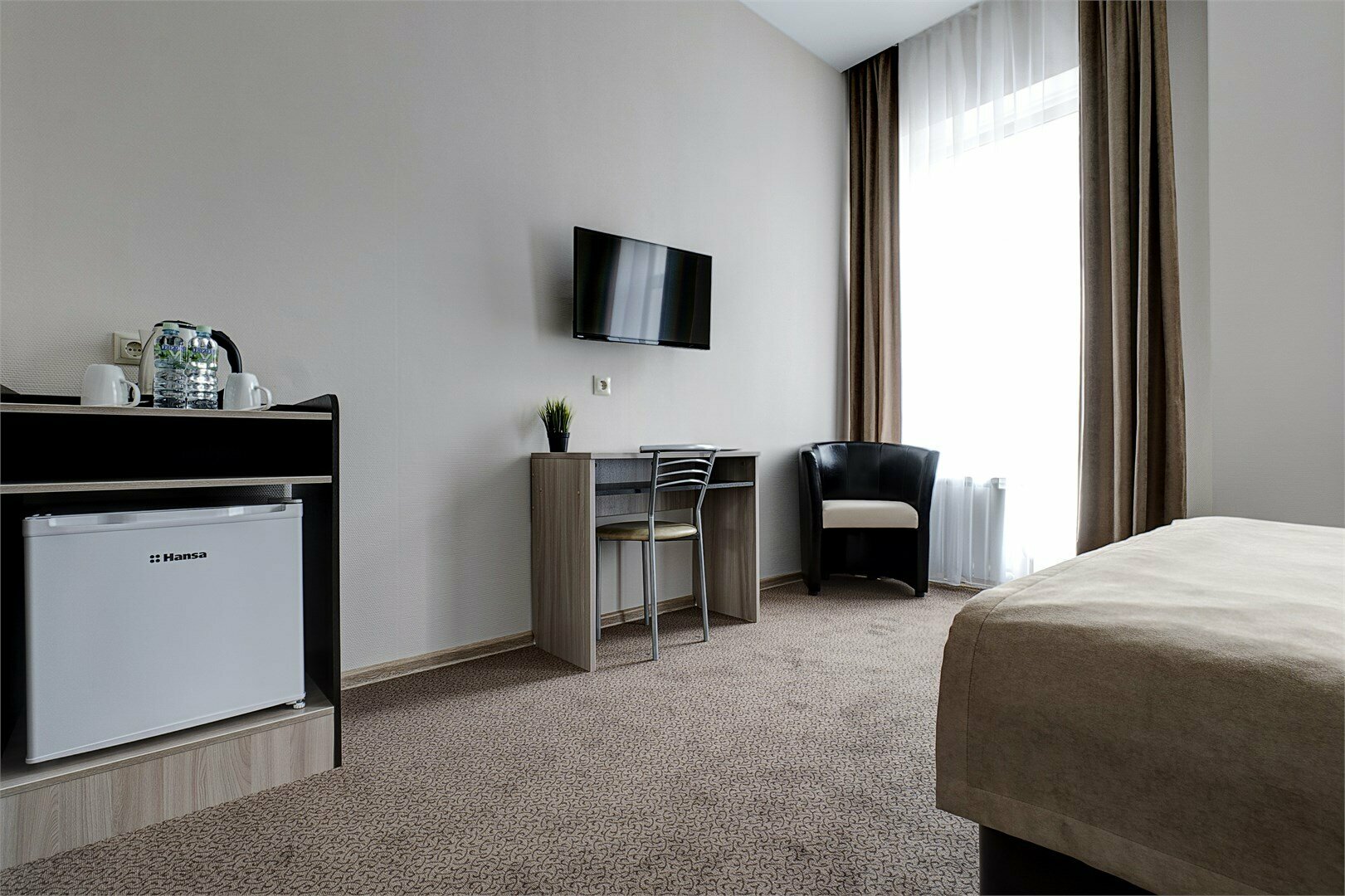 Стандартный номер с 1 большой кроватью