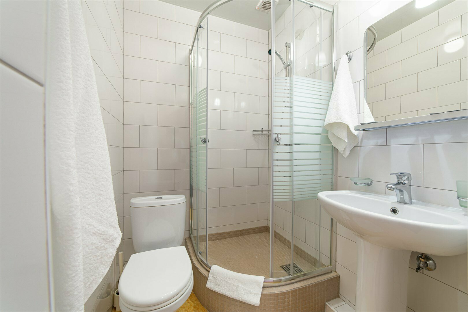 КОМФОРТ DOUBLE  Комфорт (2х-местный однокомнатный стандарт)