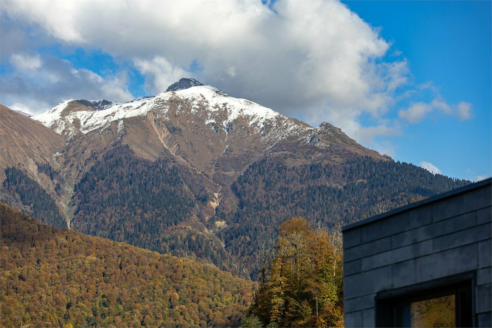 Таунхаусы с видом на горы