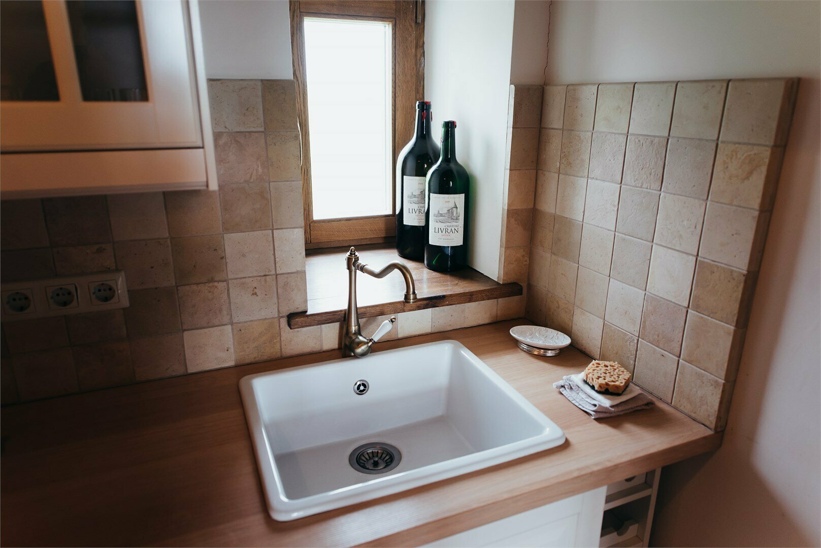 Левое крыло дома с мезонином