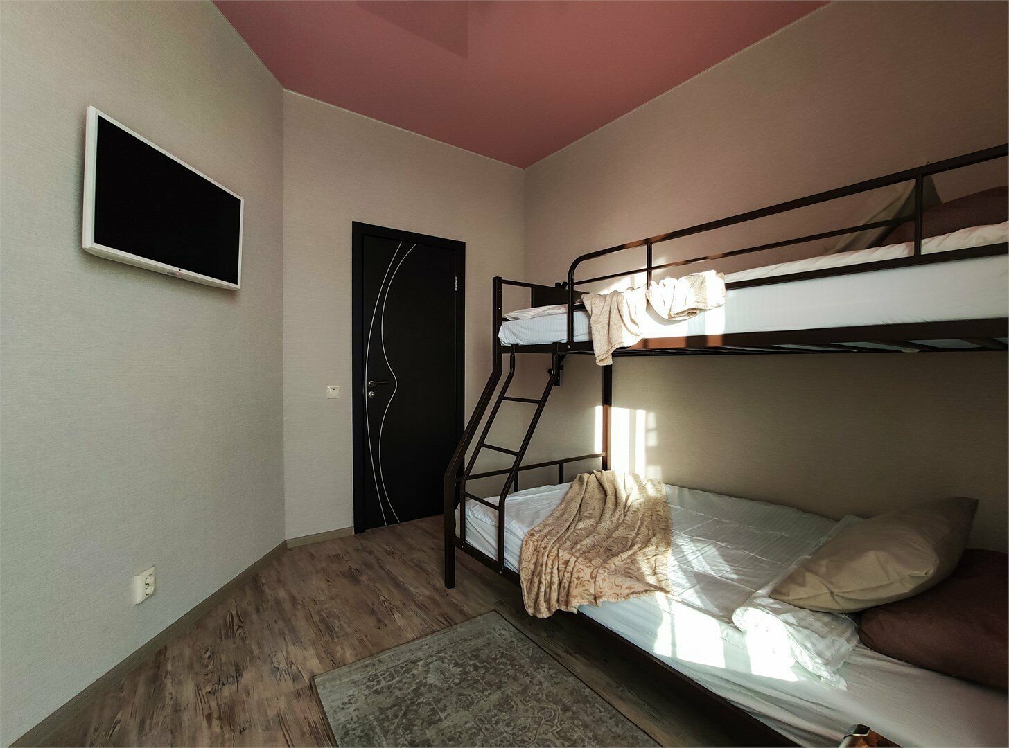 Семейный двухкомнатный