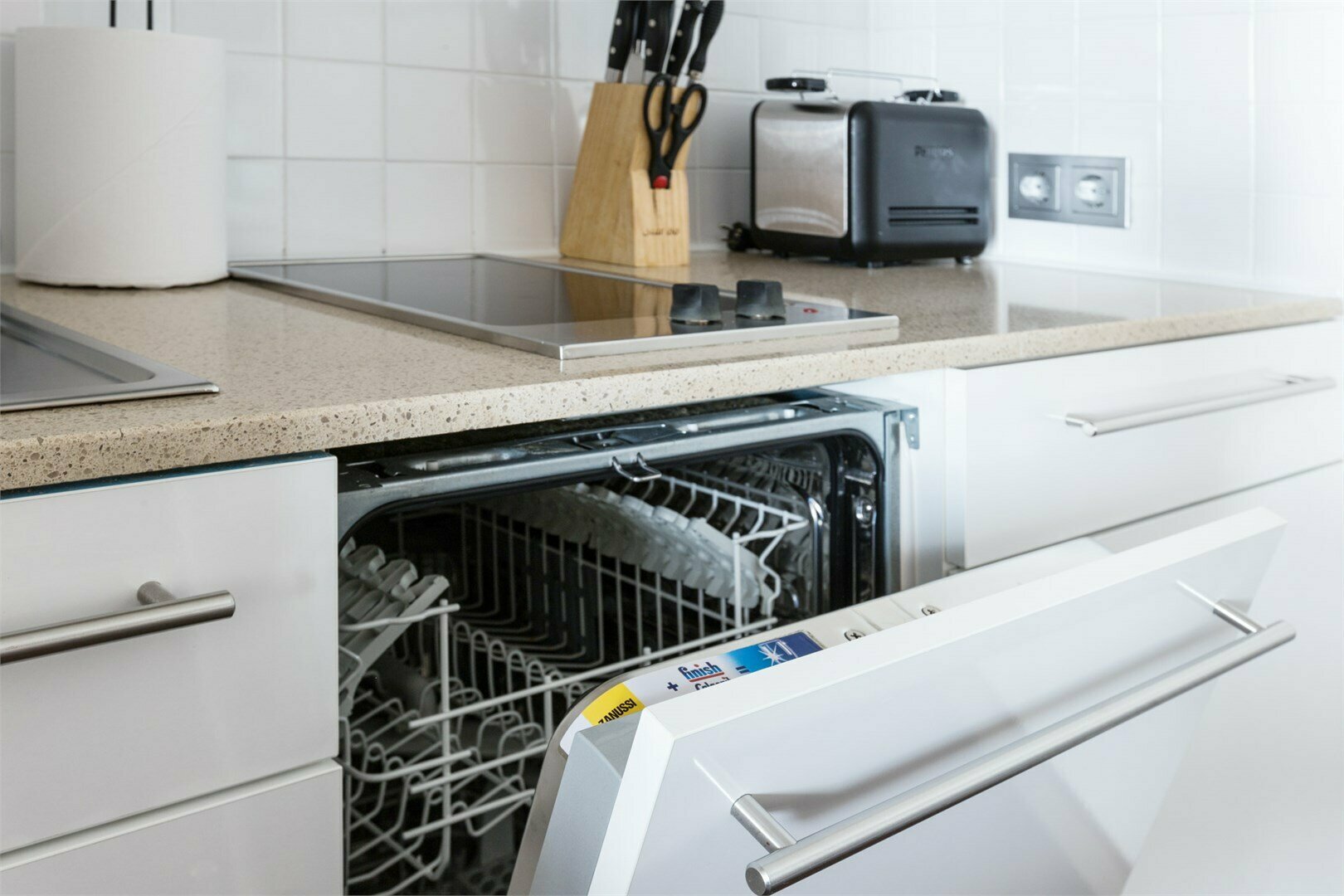 Апартаменты с двумя спальными и кухней